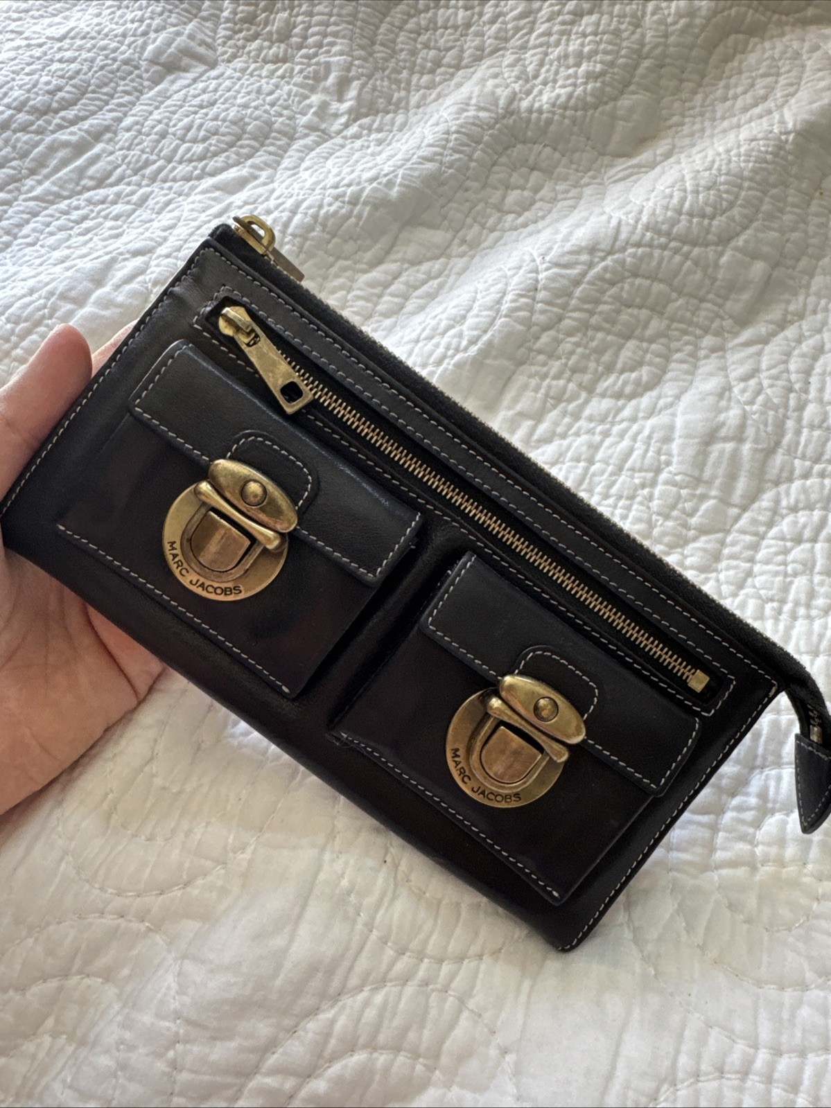 MARC JACOBS Black Leather Wallet Double Front Pockets Push Lock Top Zip Closure