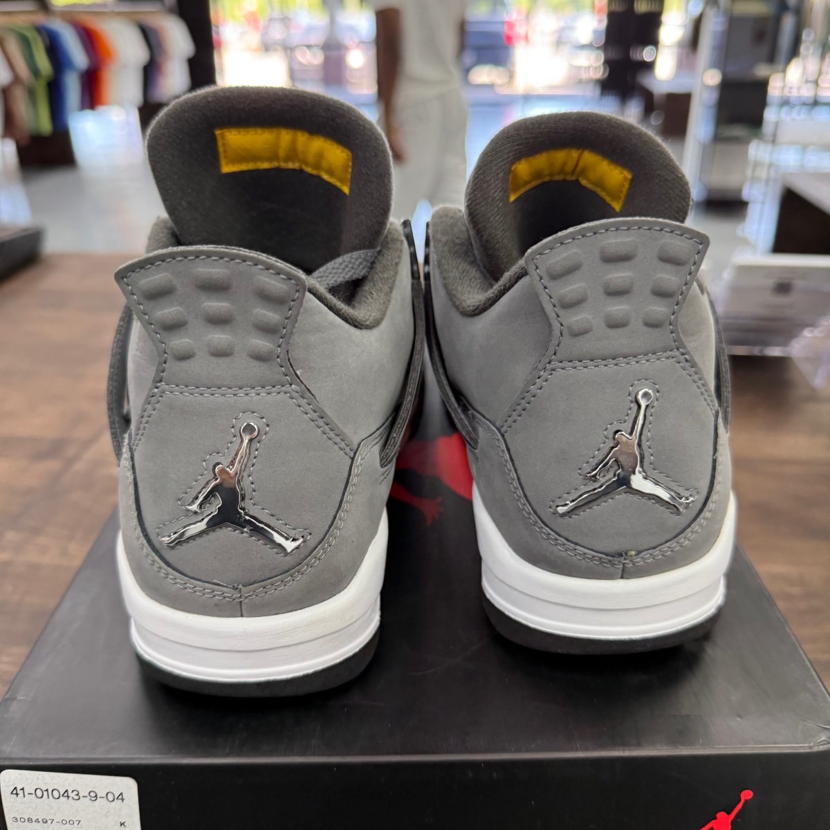 Jordan 4 Retro Cool Grey (2019) Size 7.5