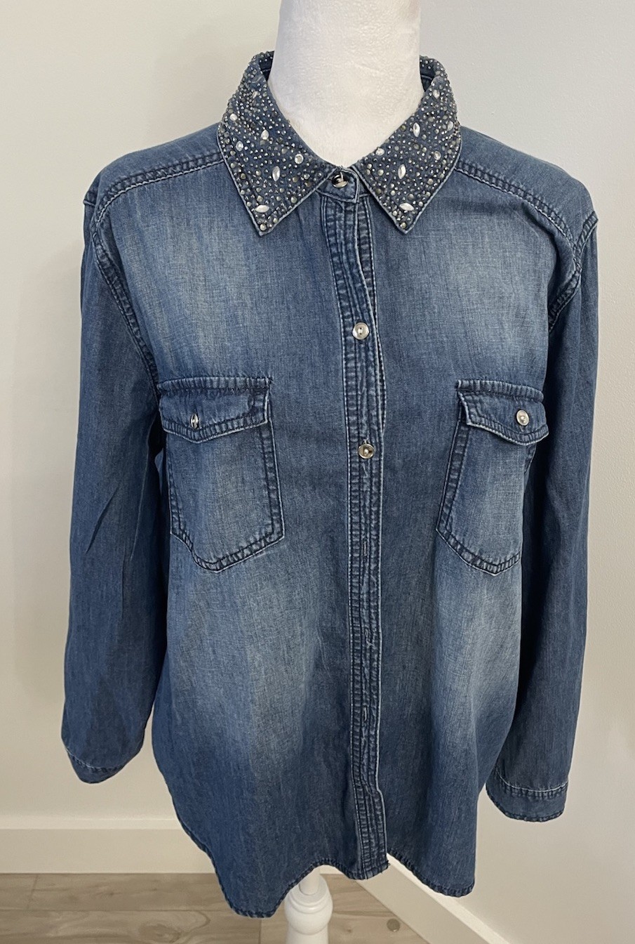 Chico’s- Sz. XL-3 Western Denim Button-Up Shirt Bling Beaded Beaded Collar