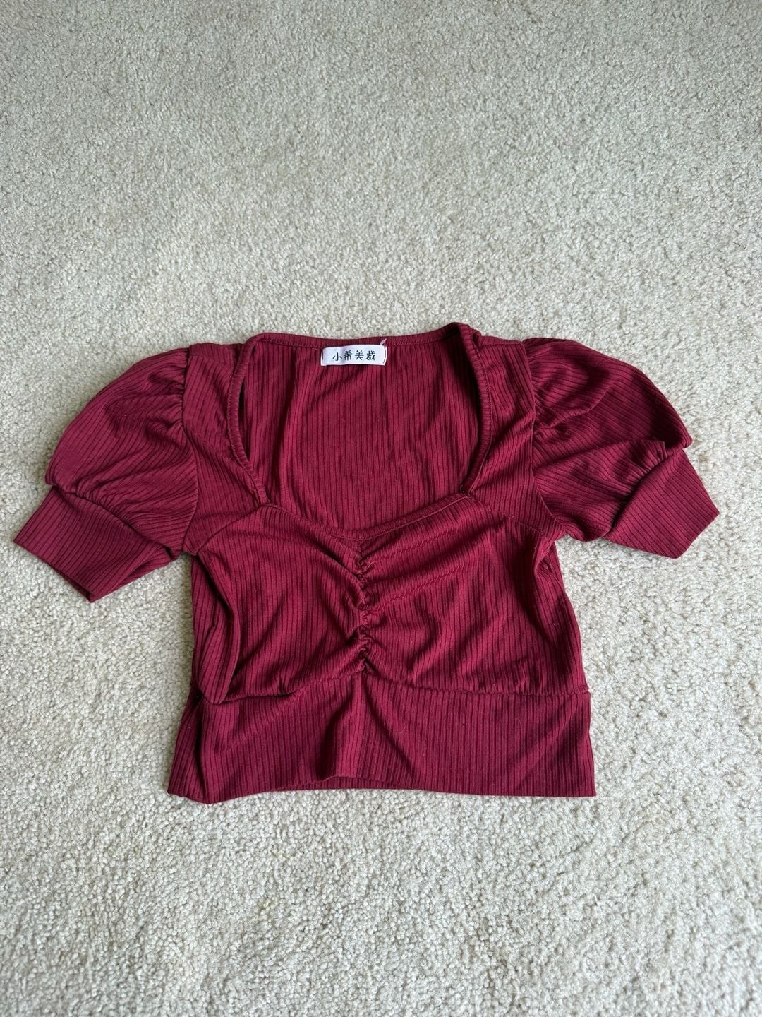 Xiaoximeizai Wine Red Ribbed Knit Sweetheart Puff Sleeve Crop Top