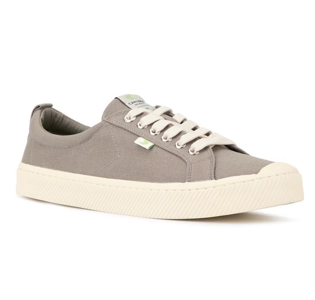 Cariuma OCA Low Mystic Grey Canvas Sneaker Gray Unisex Size Men 8 Women 9.5