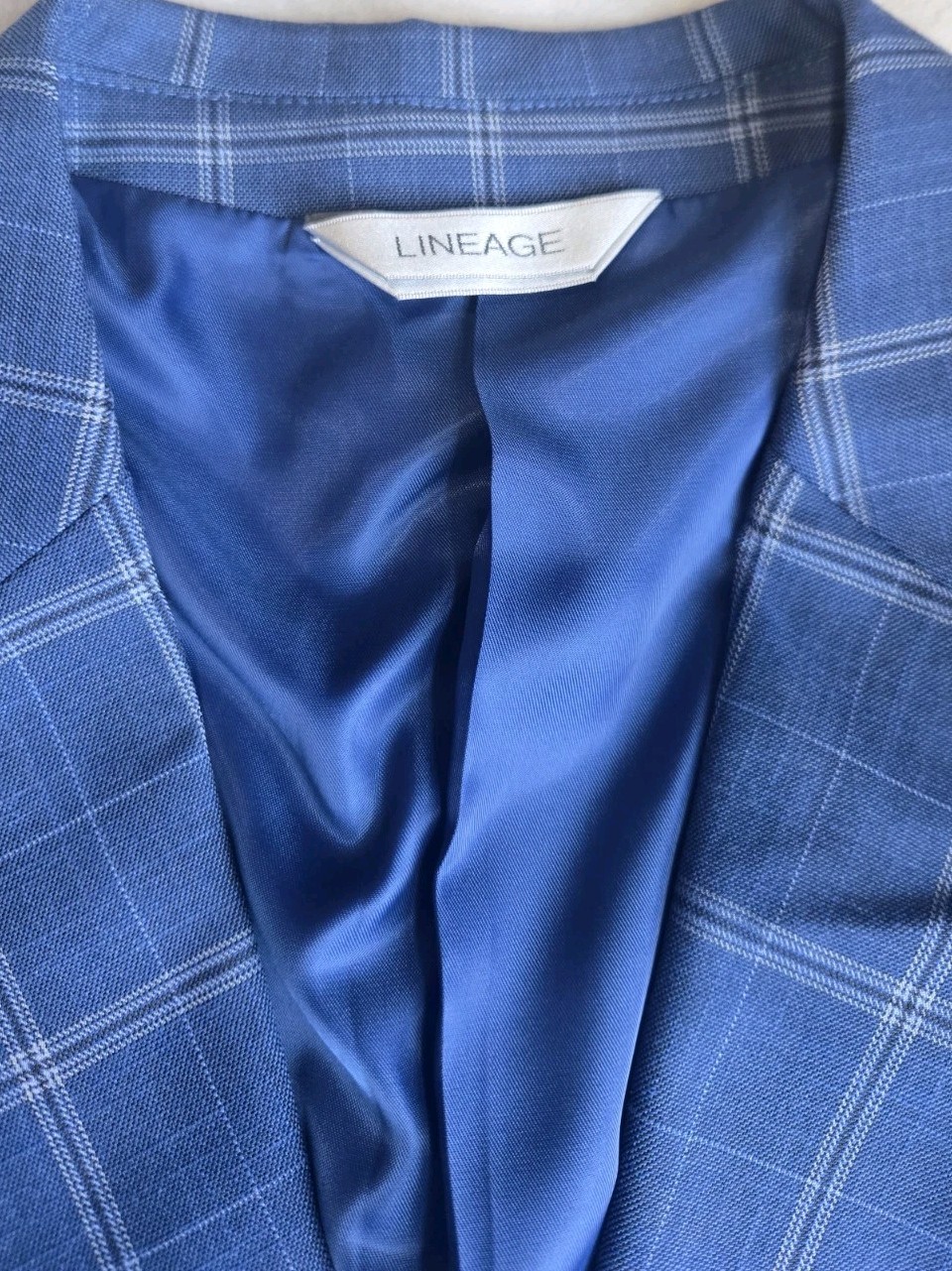 Lineage Performance Stretch Fabric Blue Windowpane 2pc Suit Mens 50R Pants W44