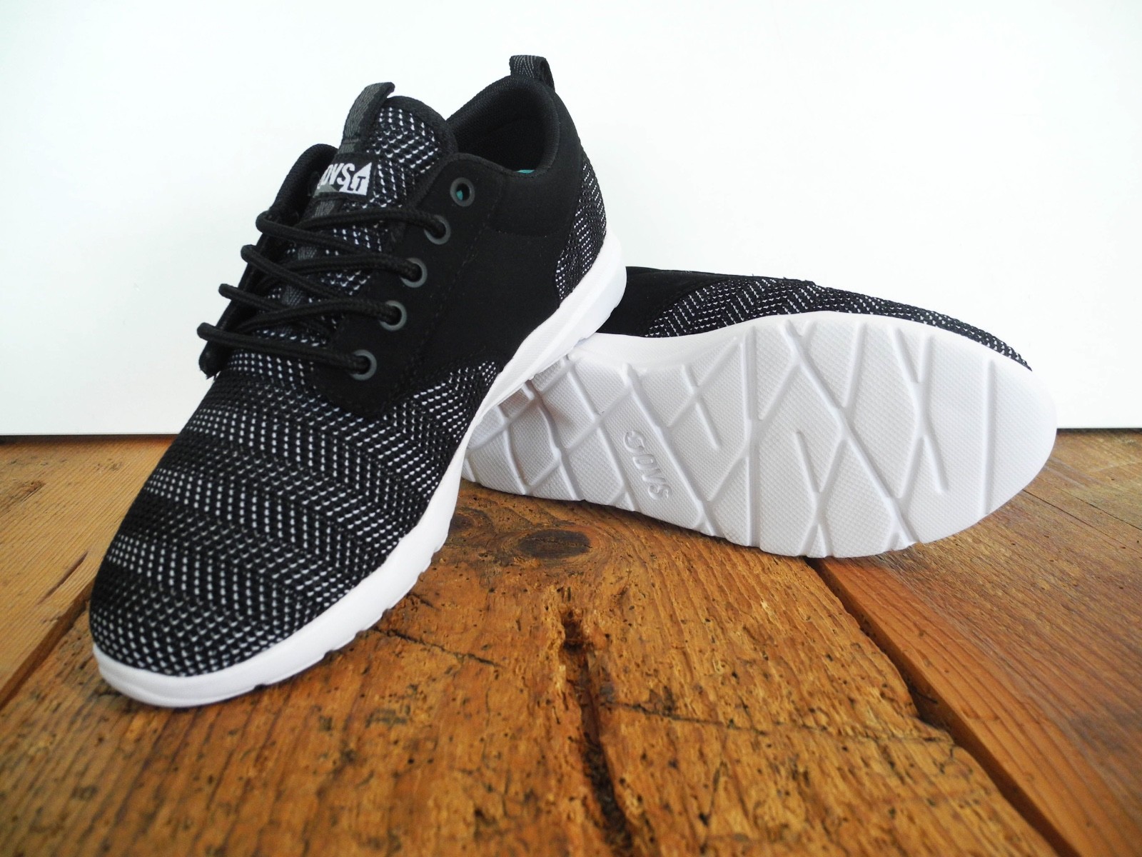 DVS SHOES PREMIER 2.0 WOMEN SNEAKER NEW BLACK-WHITE KNIT US 6 EUR 36.5 DVS SHOES