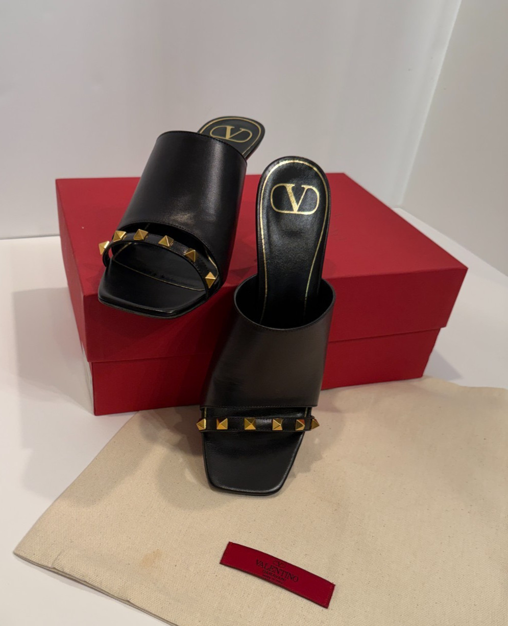 New Valentino Black Slide Sandals with Rockstud Accents 3 Inch Heels Size 38