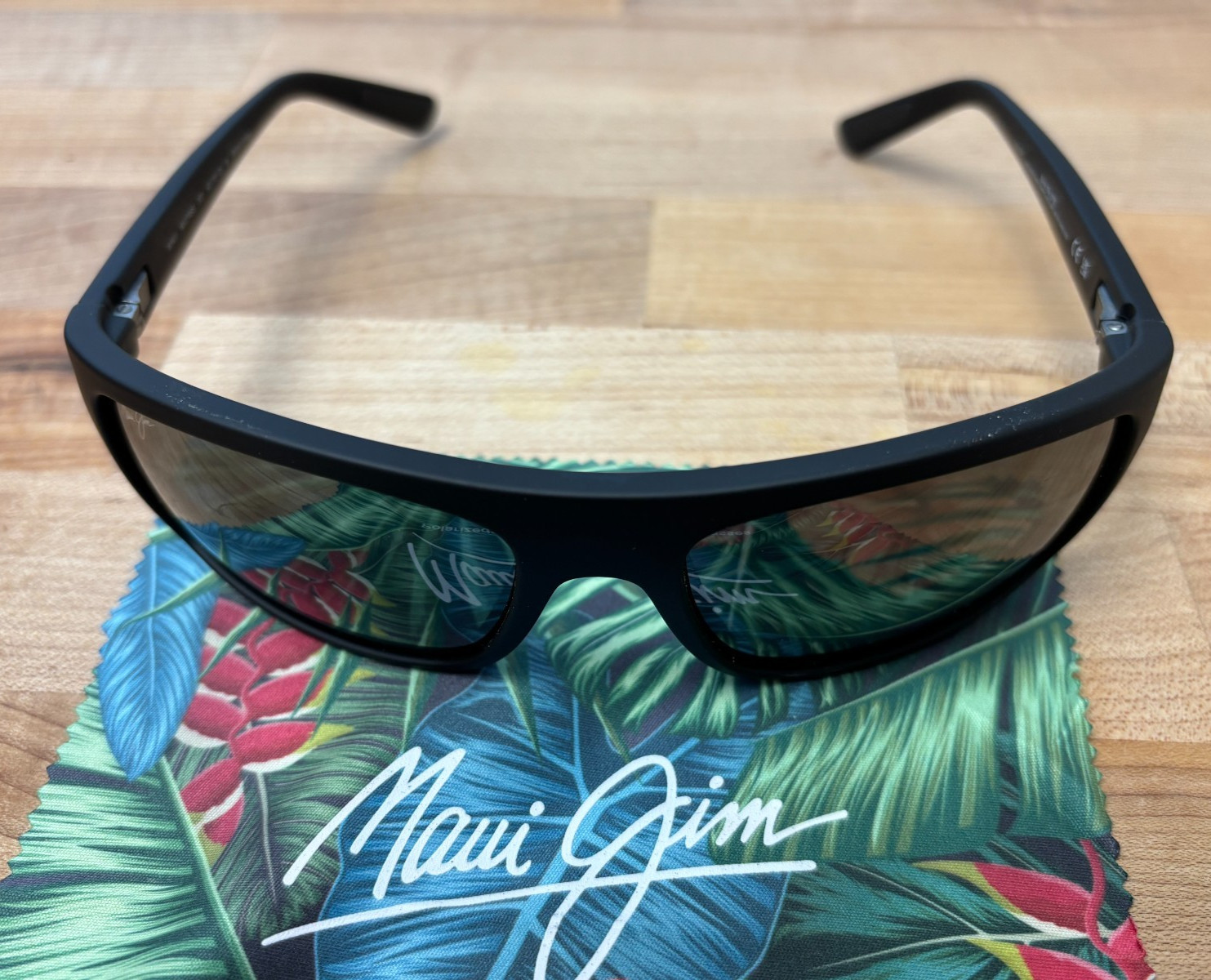 Maui Jim Byron Bay 74602MR 001 Men’s Sunglasses – Matte Black Rubber/Gray