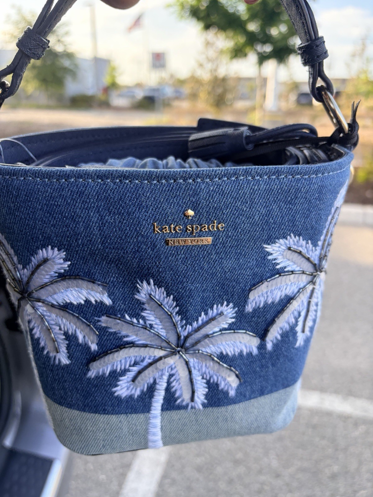 KATE SPADE Blue CALIFORNIA DREAMING Denim Pippa BUCKET BAG Sequin PALM TREES New