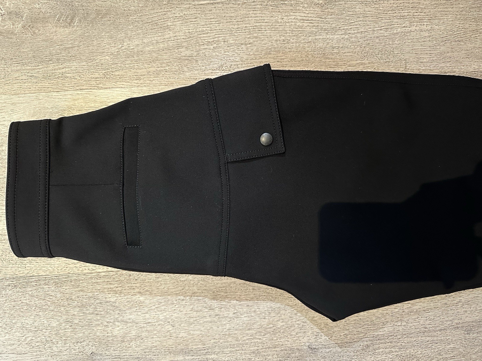 Authentic Louis Vuitton FW21 Technical Tucked Cargo Pants