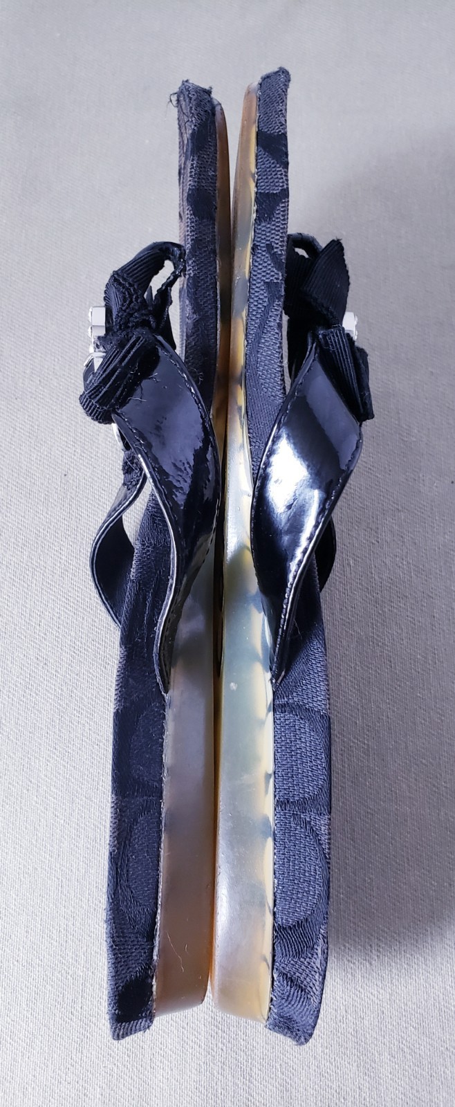 COACH Sparkle Serenity Black Patent Leather Flip Flops Sandals Bling Charm