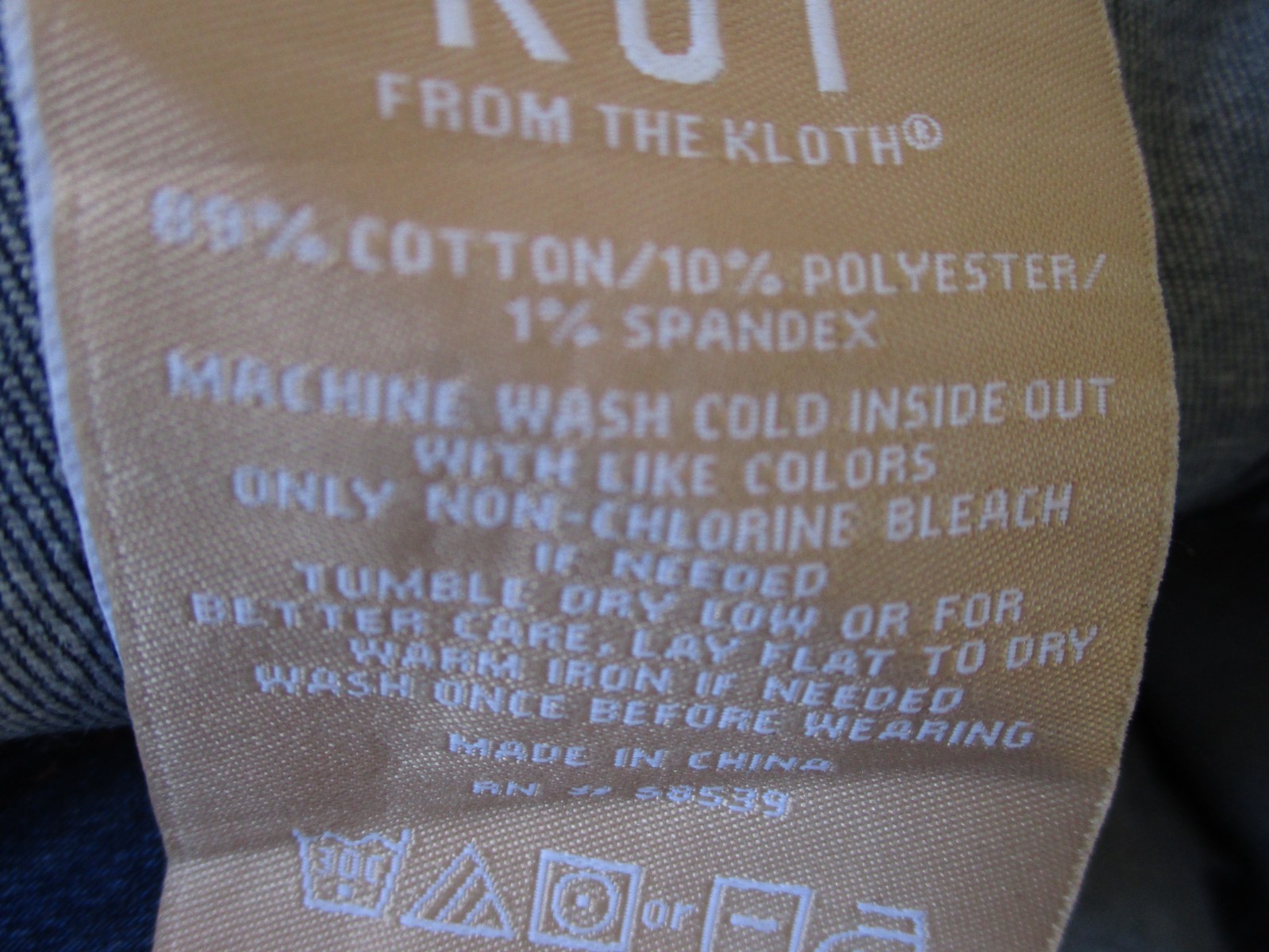 -NWT KUT From The Kloth Stevie Straight Leg Women’s Jeans Indigo Sz 12