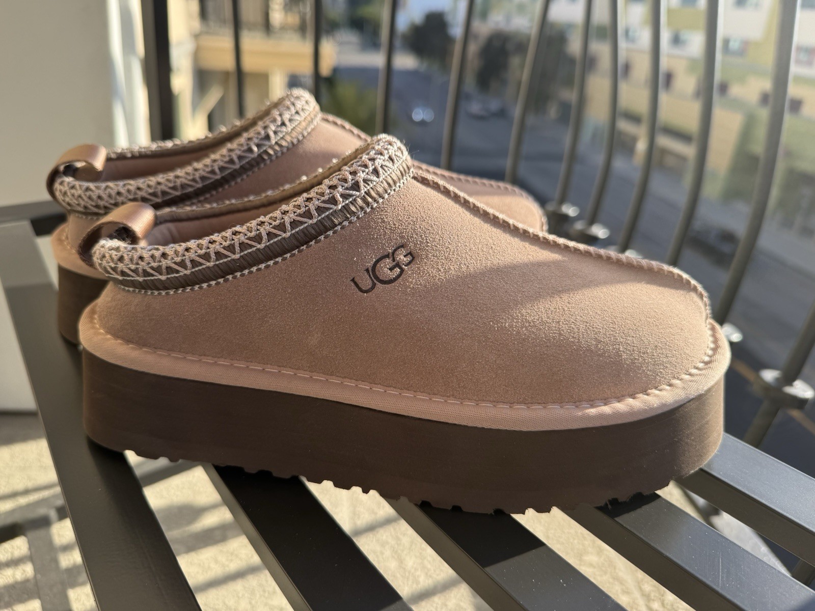 UGG Women’s Tasman Suede Clog Slippers Size 6 Brand New Authentic In Box