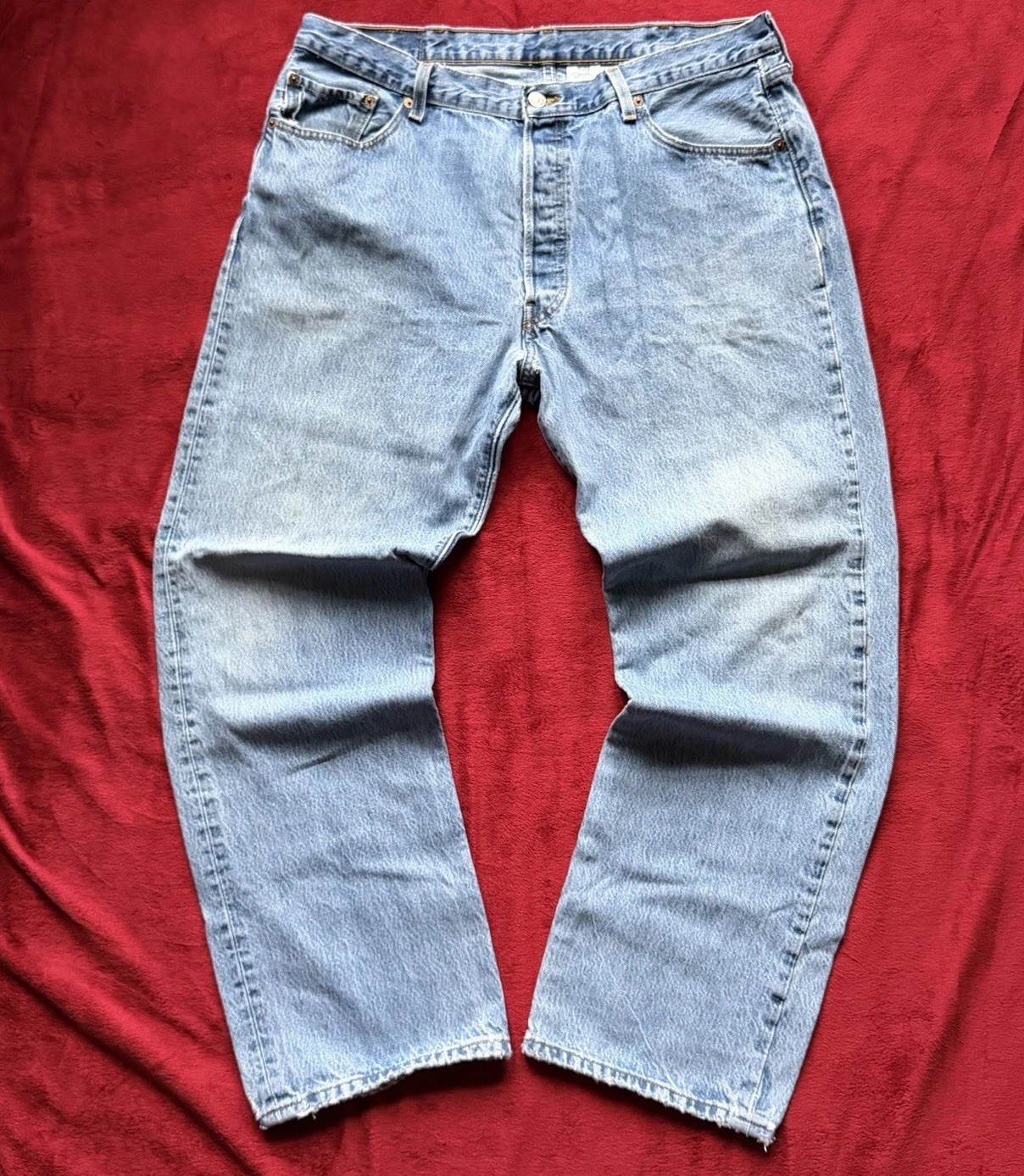 Super Vintage 80’s Levi’s Mens Blue wash Button Fly Regular Fit