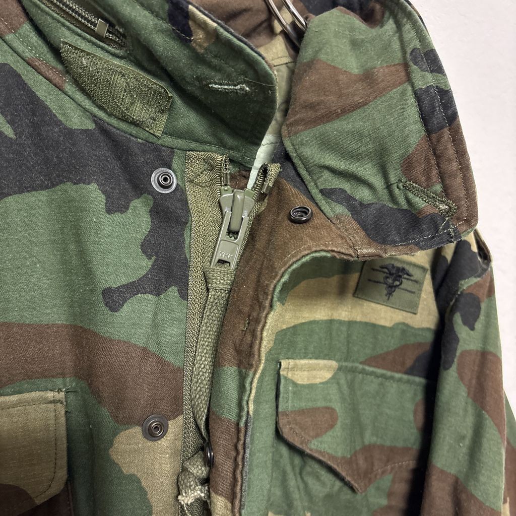 【US ARMY】 86年納入 米軍 実物 M-65 ウッドランドカモ フィールドジャケット S-3672