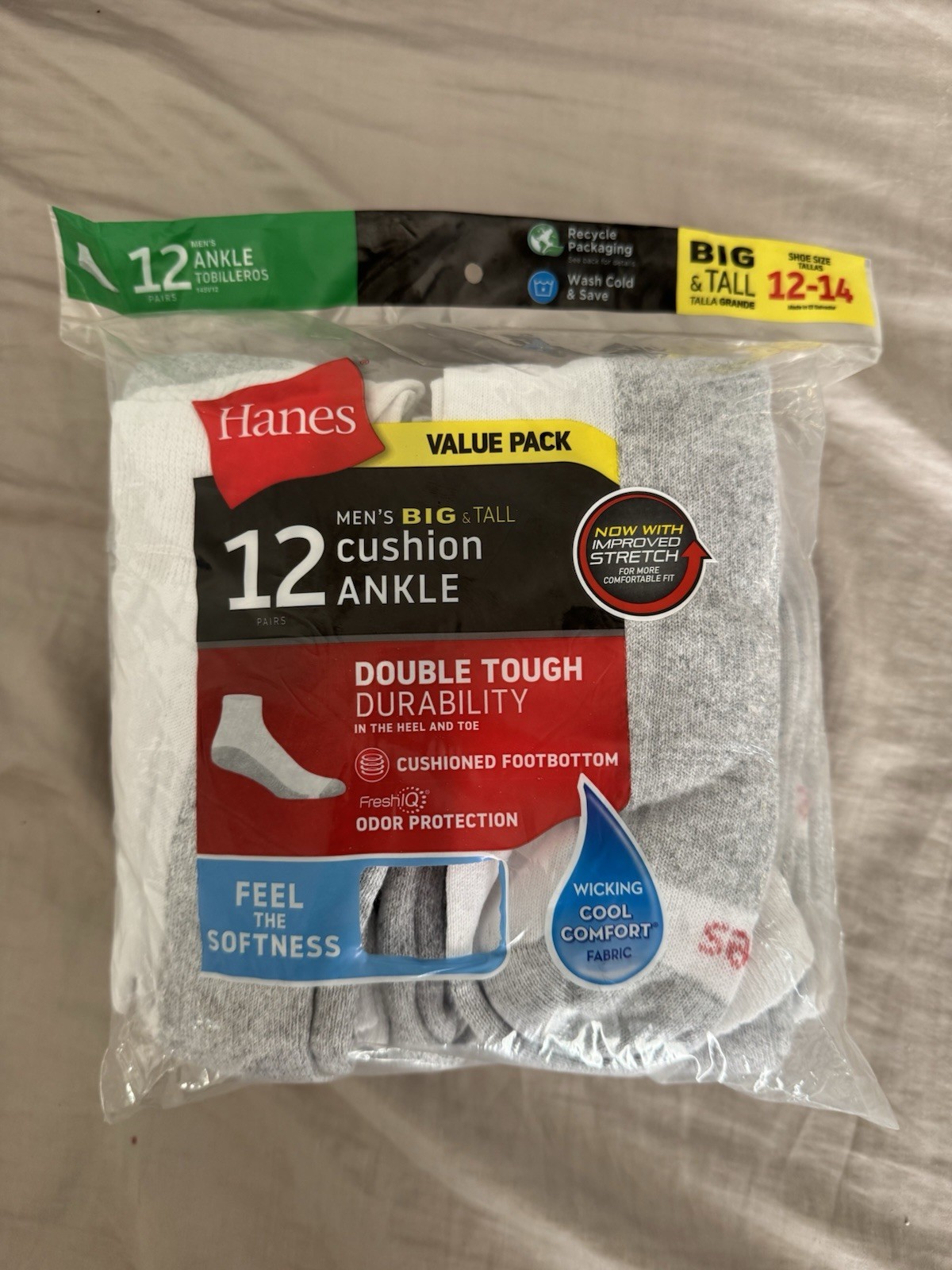 Hanes Men’s Ankle Socks Cushion 12 Pairs Large 12-14 White