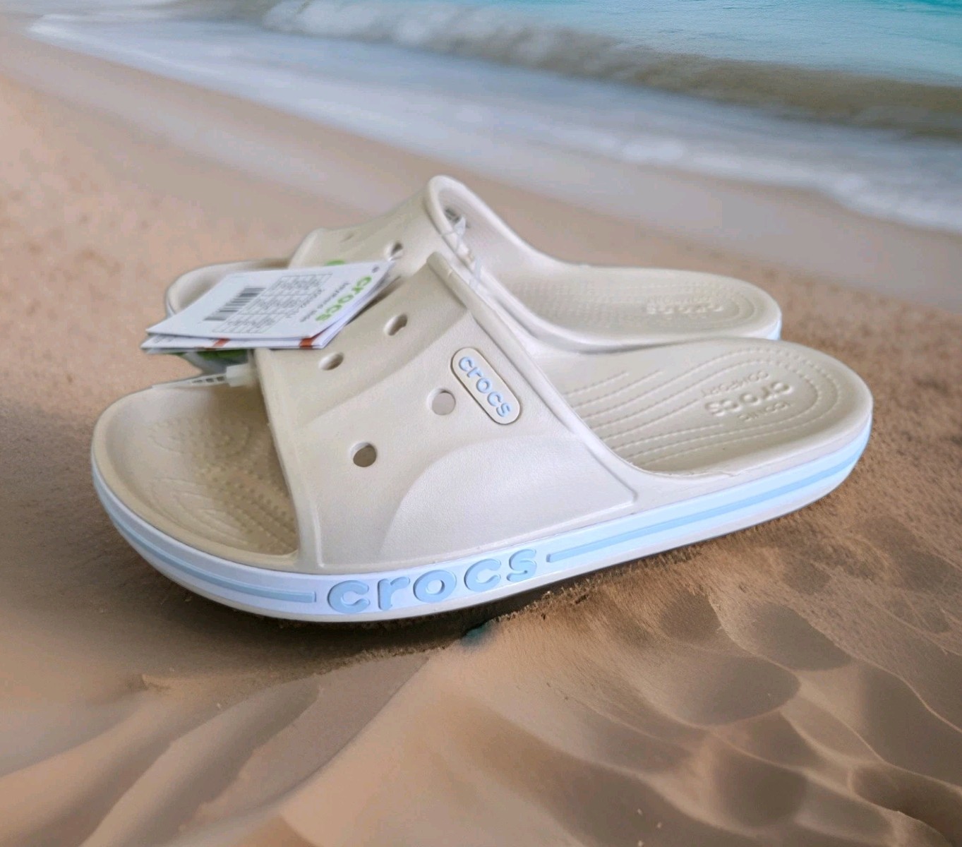 NWT M6 W8 Crocs Bayaband Creme Beige Flip Flops Sandals Men & Womens Beach Shoes