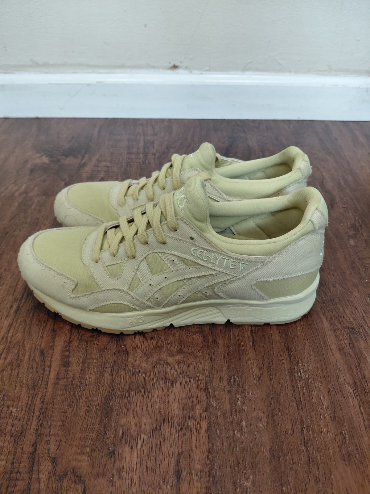 Size 9.5 – ASICS Gel Lyte 5 Tea Pack – Matcha Tea Men’s Sneakers