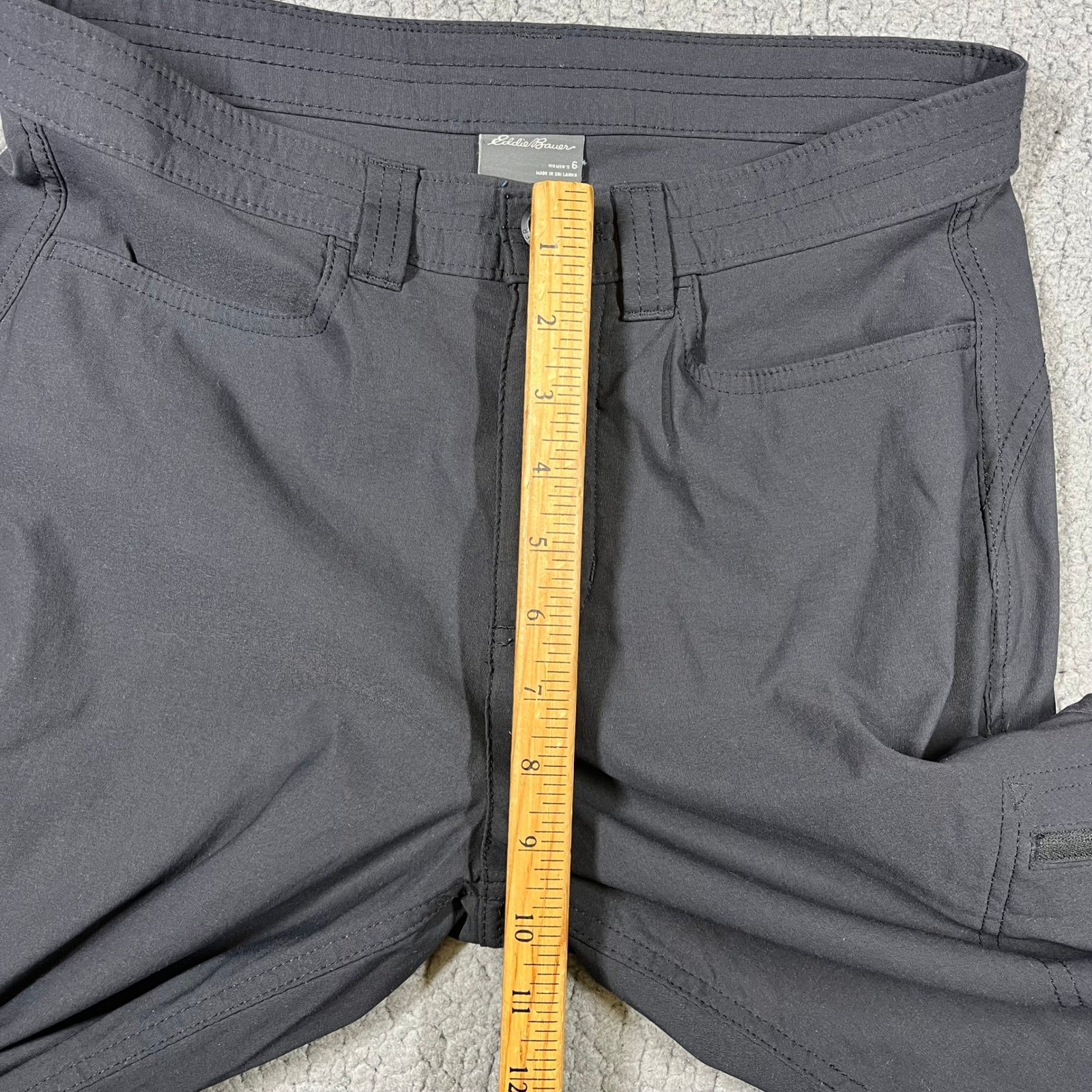 Eddie Bauer Rainier Capris Womens 6 Black Hiking Outdoor Cargo Pants 1258037