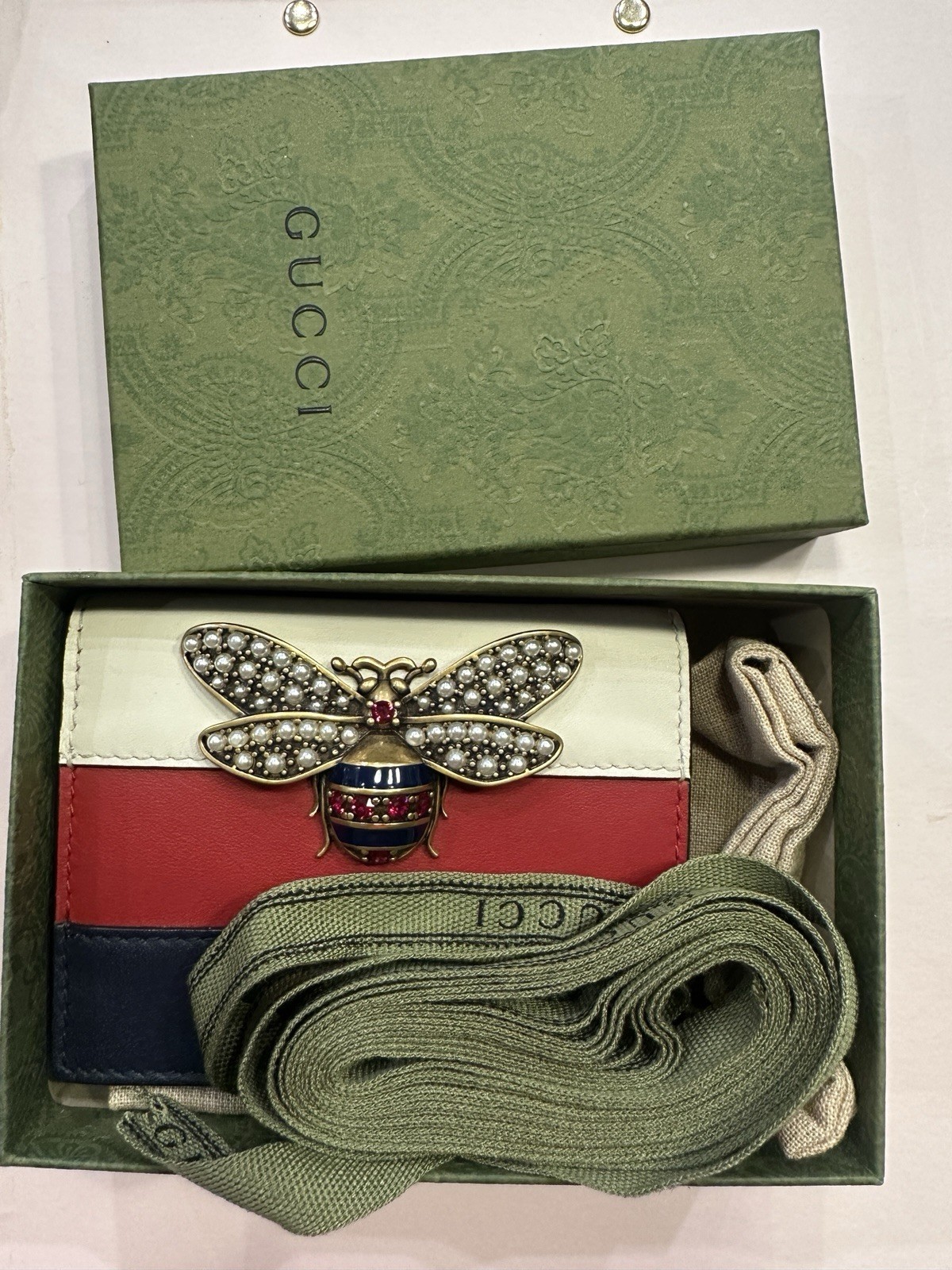 Gucci Women’s Leather Queen Margaret Bee Card Case / Wallet