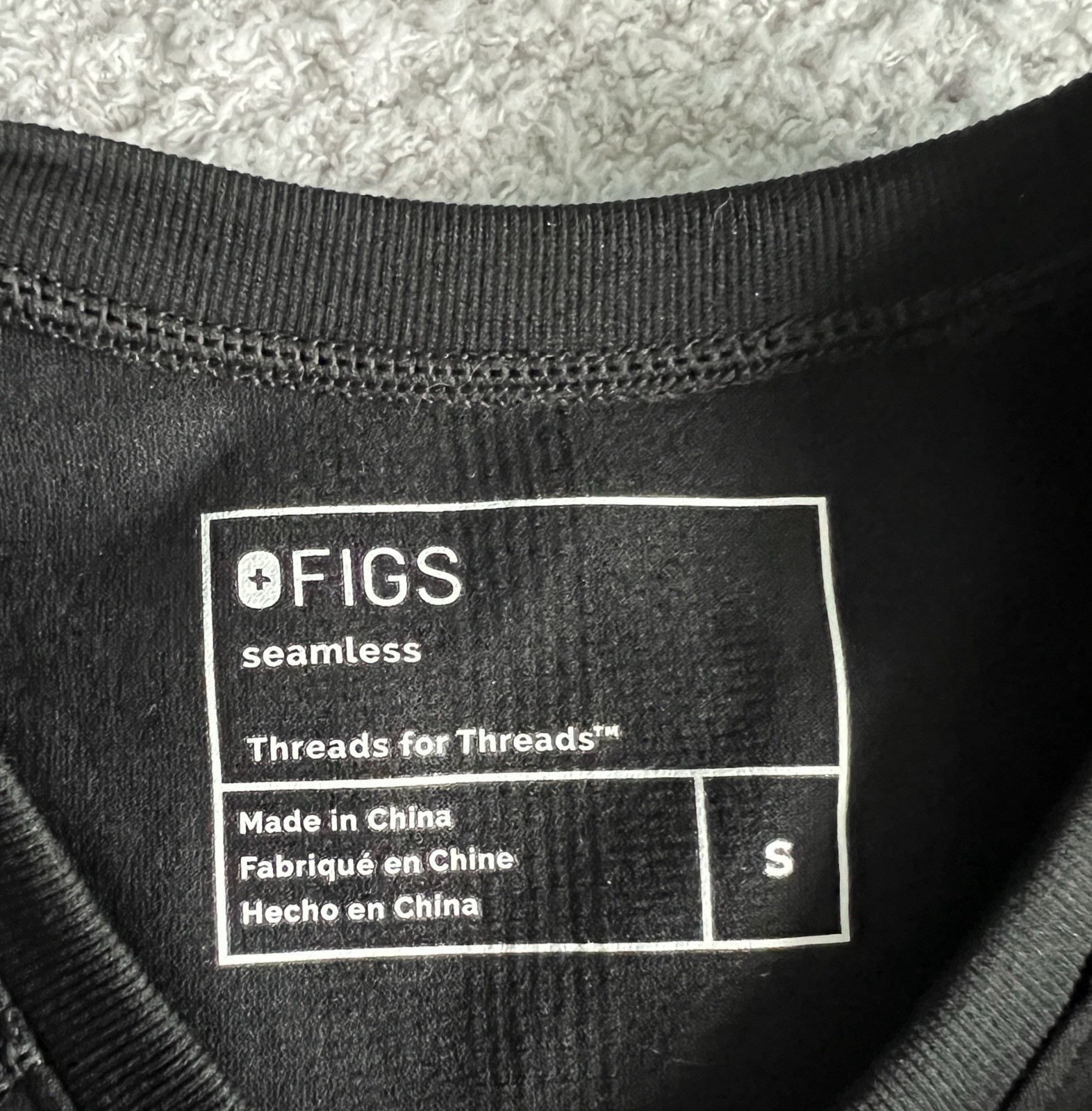 Figs Under Scrub Top Women’s Sz Small Black Salta Seamless Shirt Nursing Medical