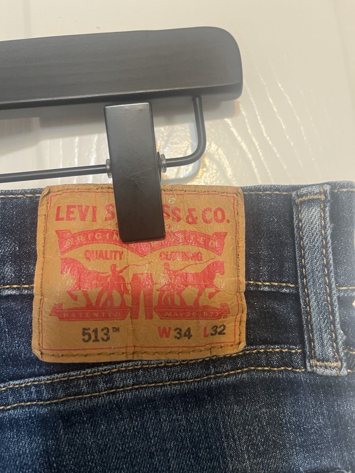 Levi’s 513 Men’s Jeans Size 34×32 Medium Blue Wash Denim Straight Leg
