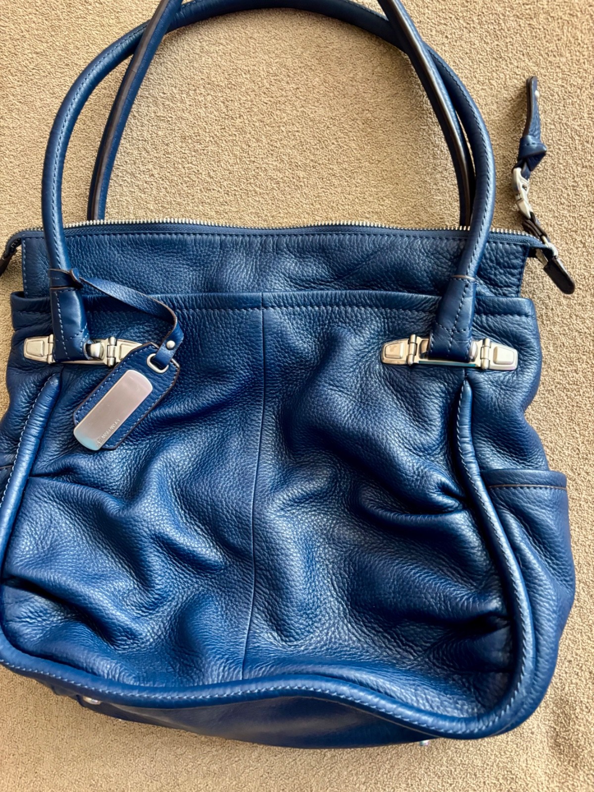 beautiful Royal blue Makowsky pebbedleather handbag, large with two side pockets