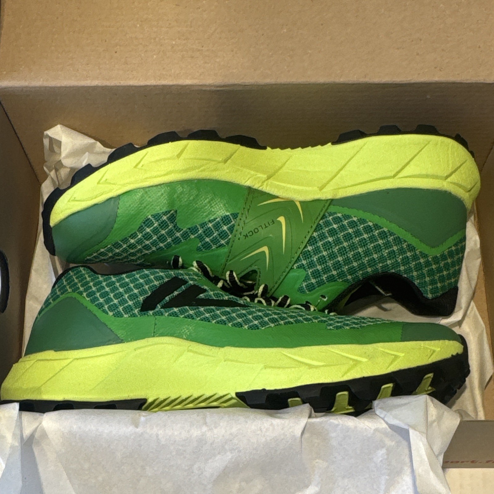 VJ Ultra Green Yellow Black Lightweight made with Kevlar Low Top Sneaker Women