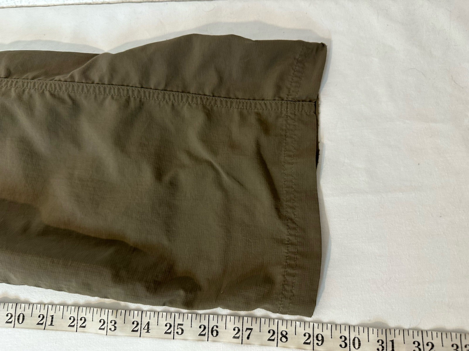 The North Face Green Nylon Roll Up Leg Outdoor Hiking Pants Womens 30 X 29
