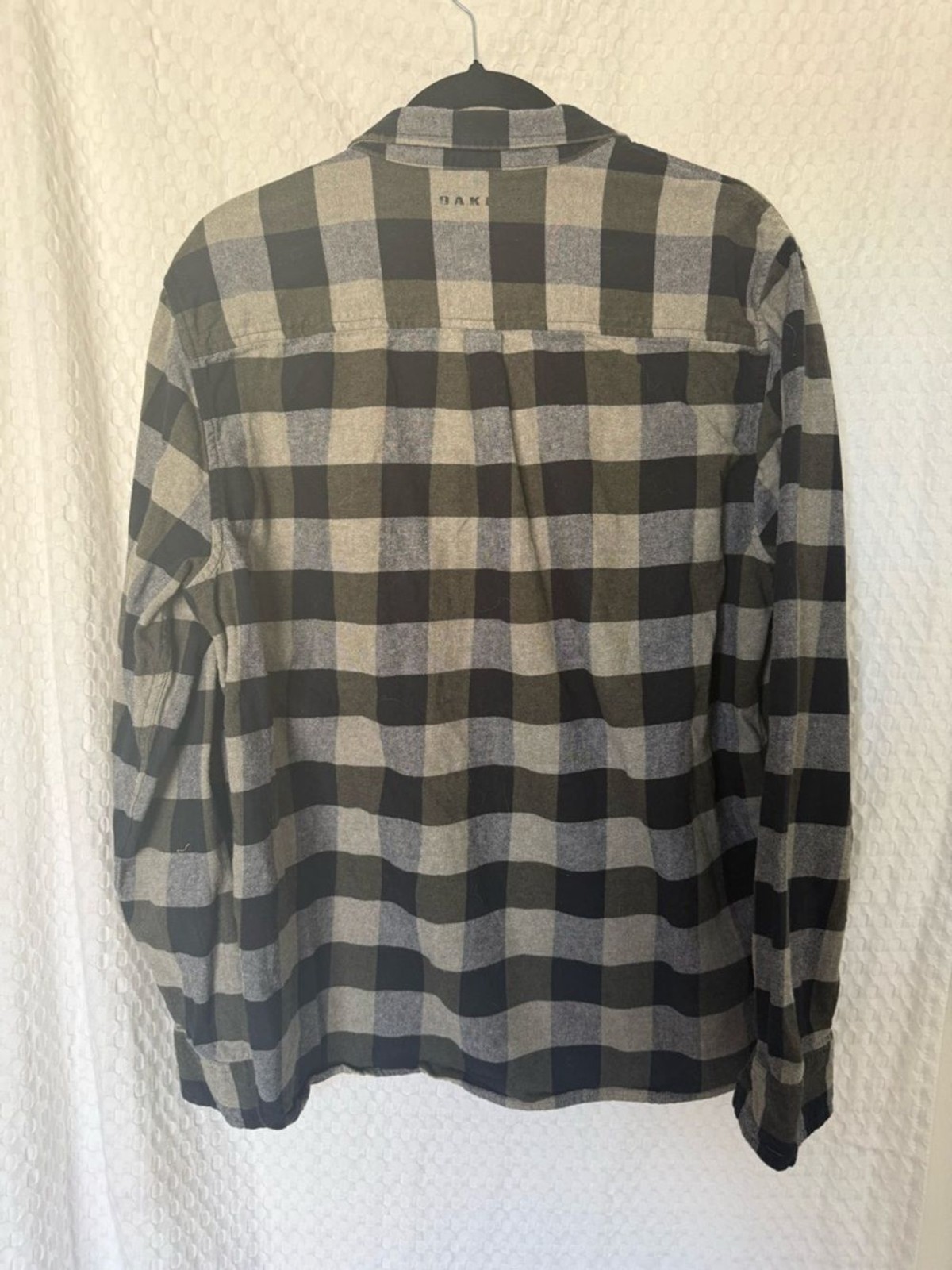 Oakley Buffalo Plaid Flannel Shirt Men’s XL Black Gray Green Button Front