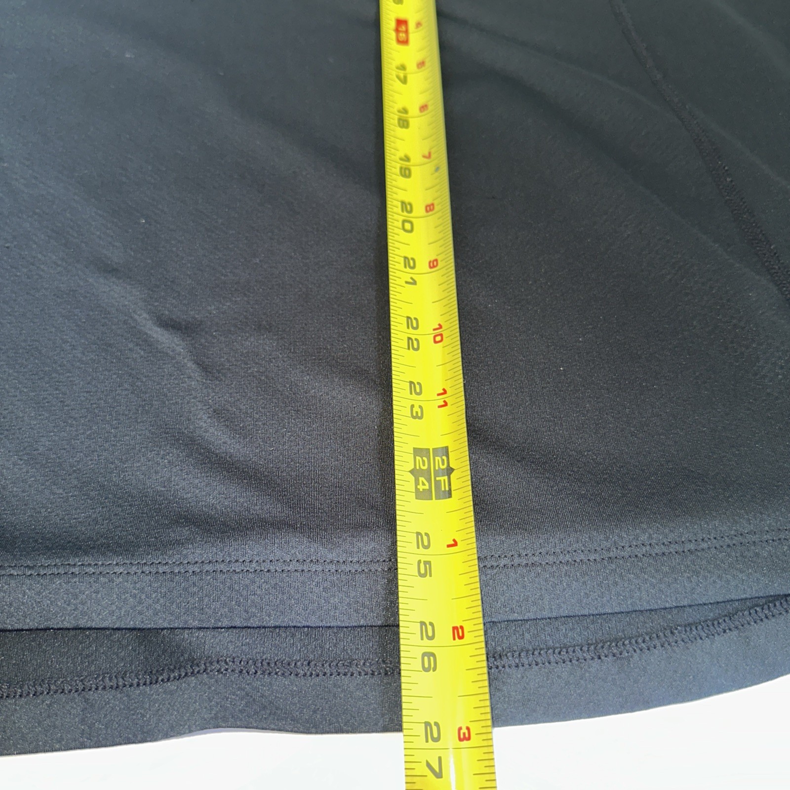 Men’s Under Armour Heat Gear Fitted Athletic Mesh Tanktop Black Size Medium