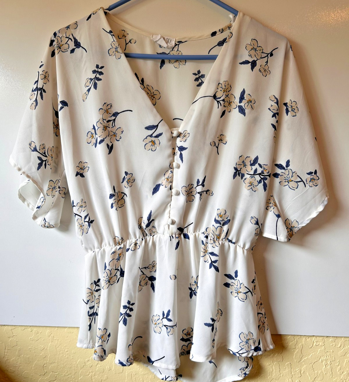 Sienna Sky Flowy Sleeve Ivory Floral V-Neck Elastic Waist -Size S- Boho Cottage