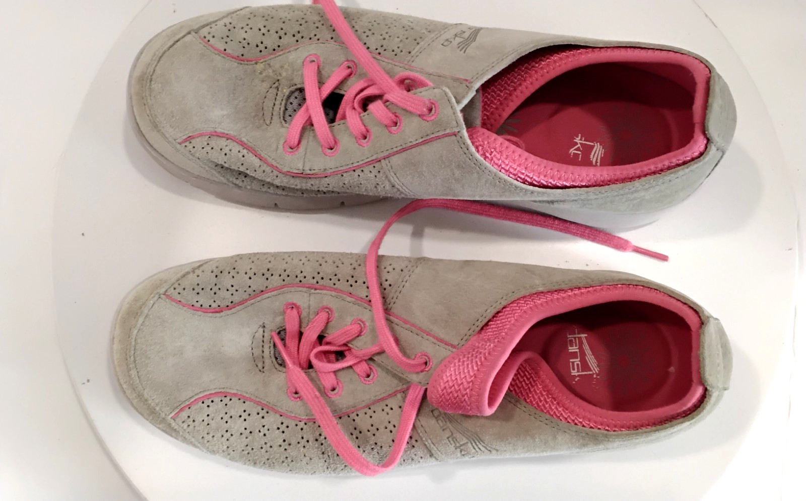 Dansko Elise Sneakers Womens EU 40 US 9.5 Taupe Gray Pink Suede Comfort Shoes
