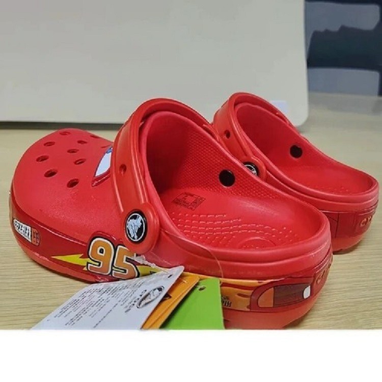 Kid’s LIGHT-UP Lightning McQueen Crocs boys girls Shoes Clog Disney C8-J3 Size !