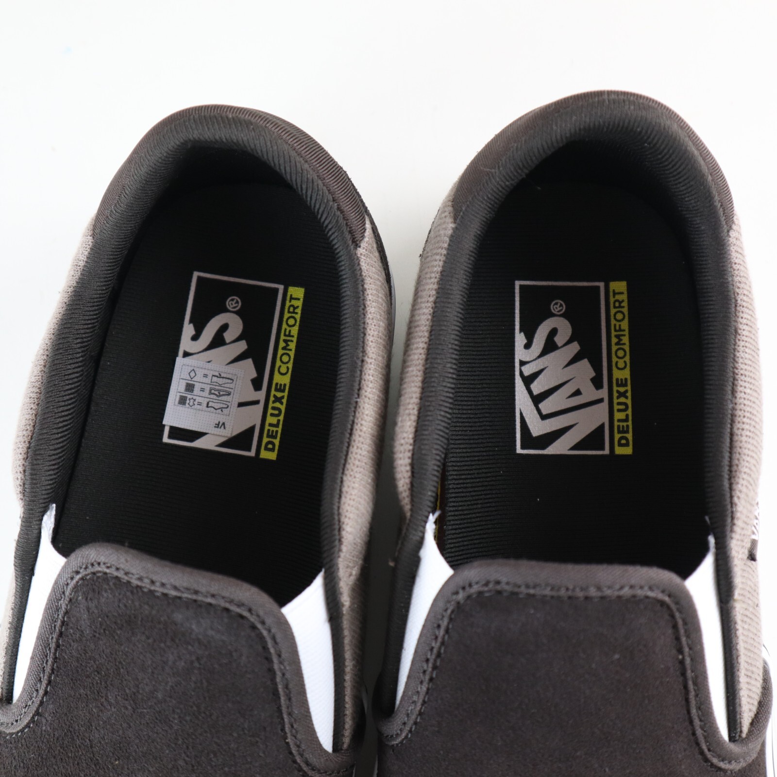 Vans Sneakers Mens 9 Brown Olive Asher Deluxe Cozy Knit Slip On Shoes Skate NEW
