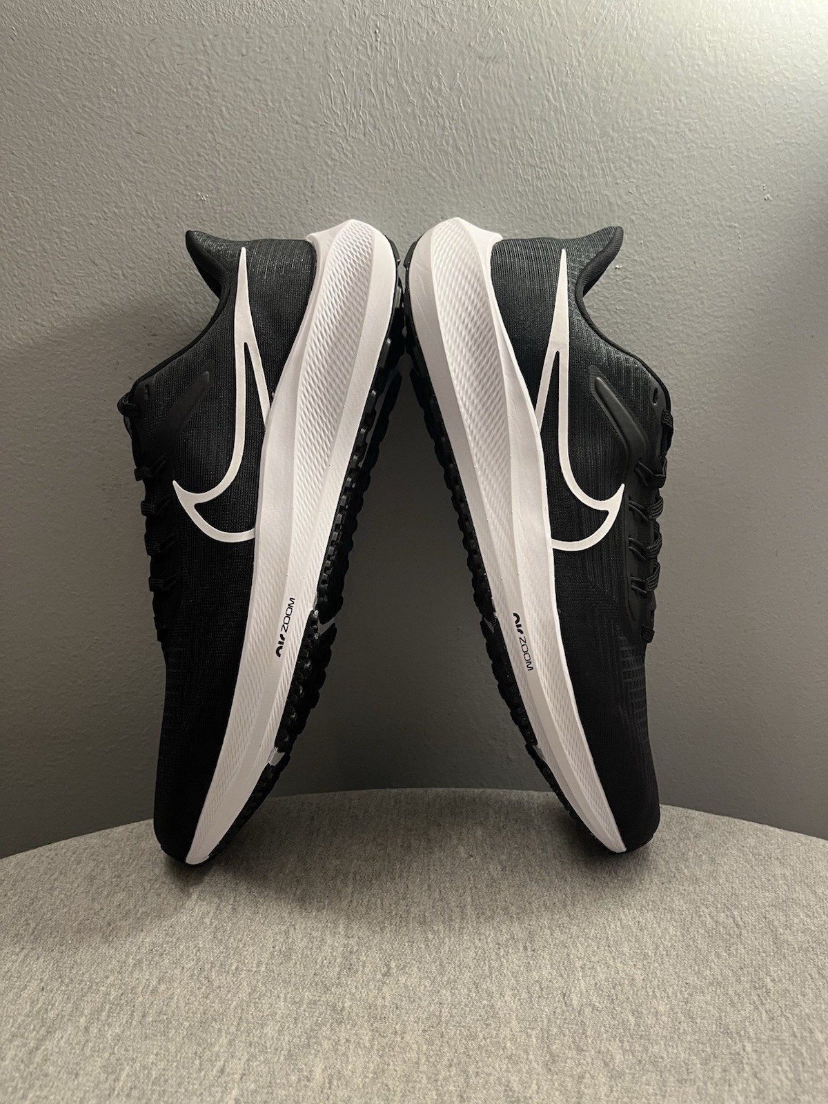 Nike Air Zoom Pegasus 39 Black White Running Men’s Shoe Size 10 DH4071-001