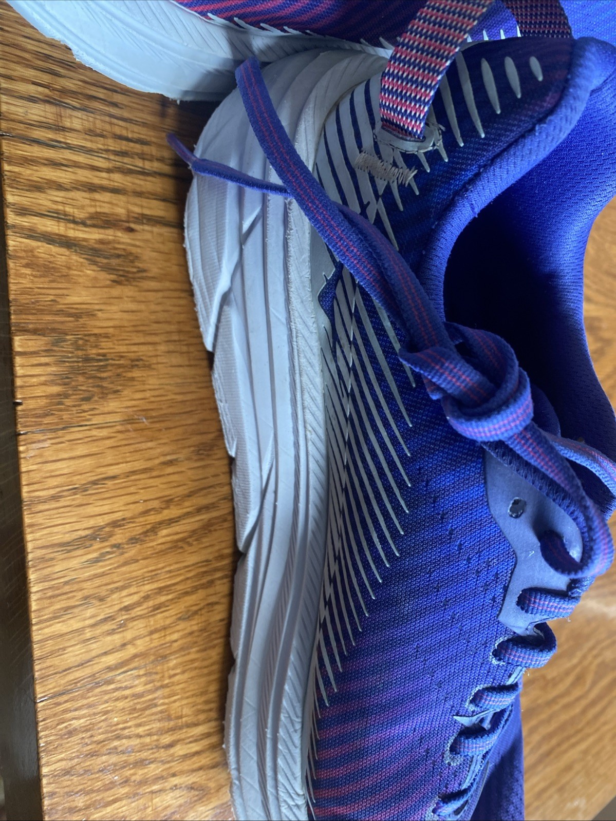 Hoka One One Women’s Rincon 2 Size 9.5 in Good Shape