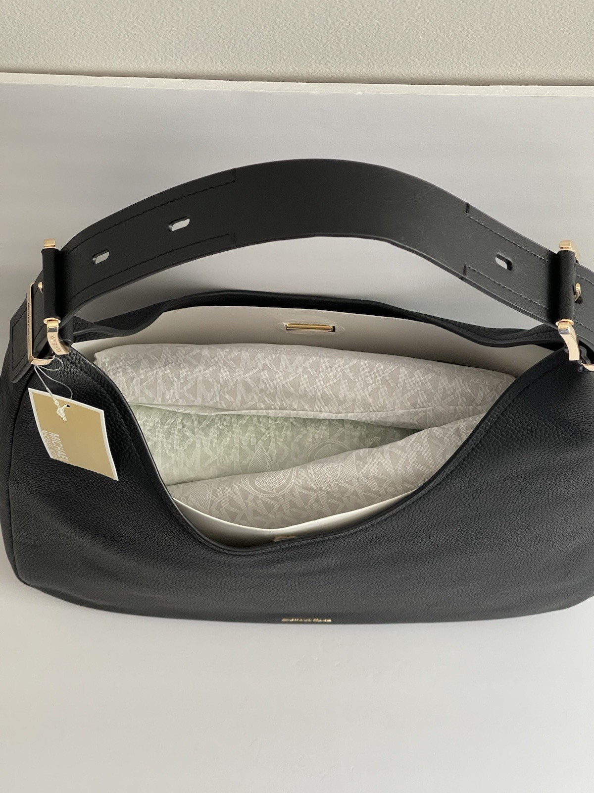 Michael Kors Large Black Leather Shoulder Bag Gold Hardware NWT