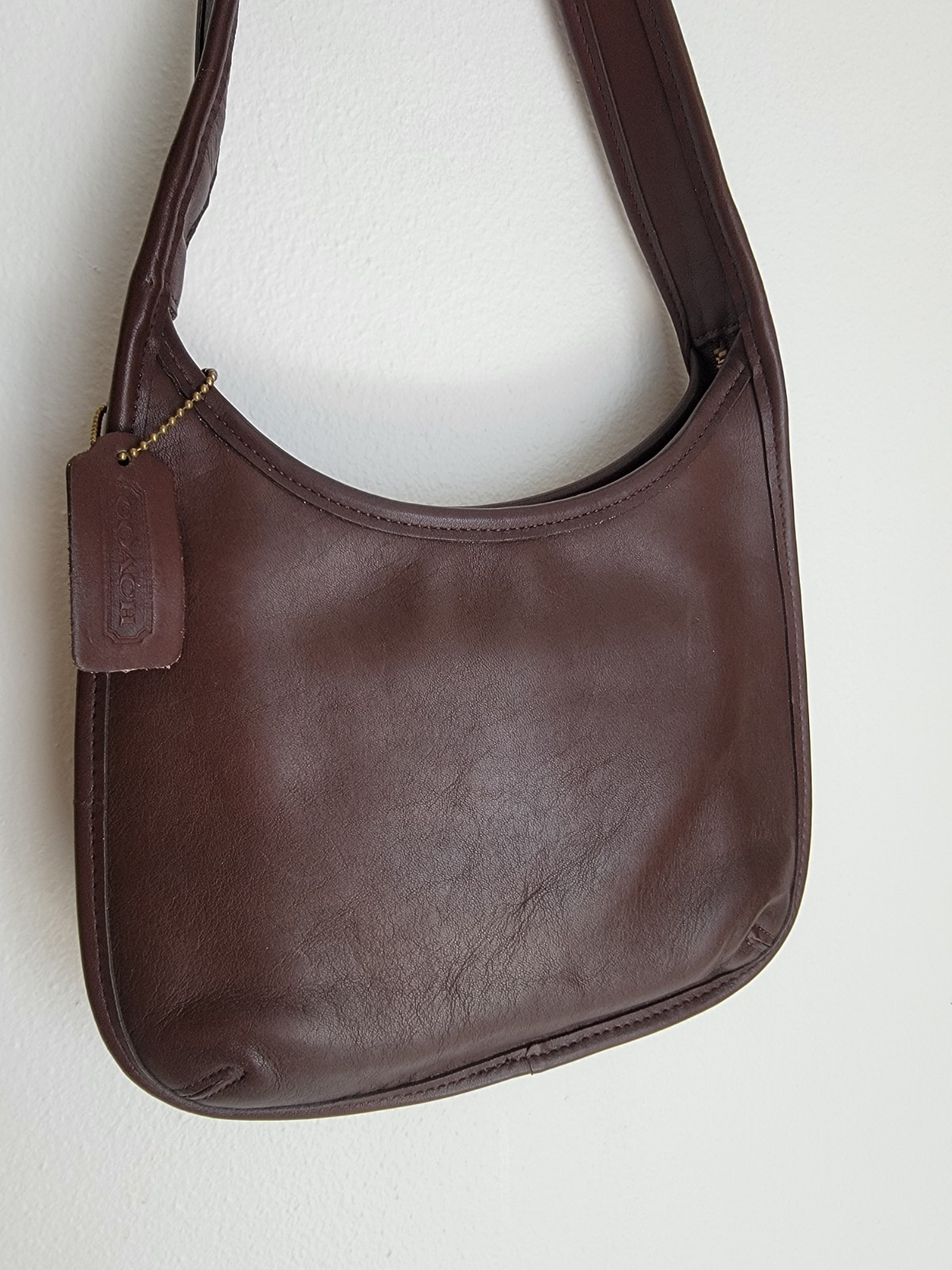 Vintage COACH Leather ERGO 9020 Mahogany Brown Mini Zip Hobo/Shoulder Bag USA