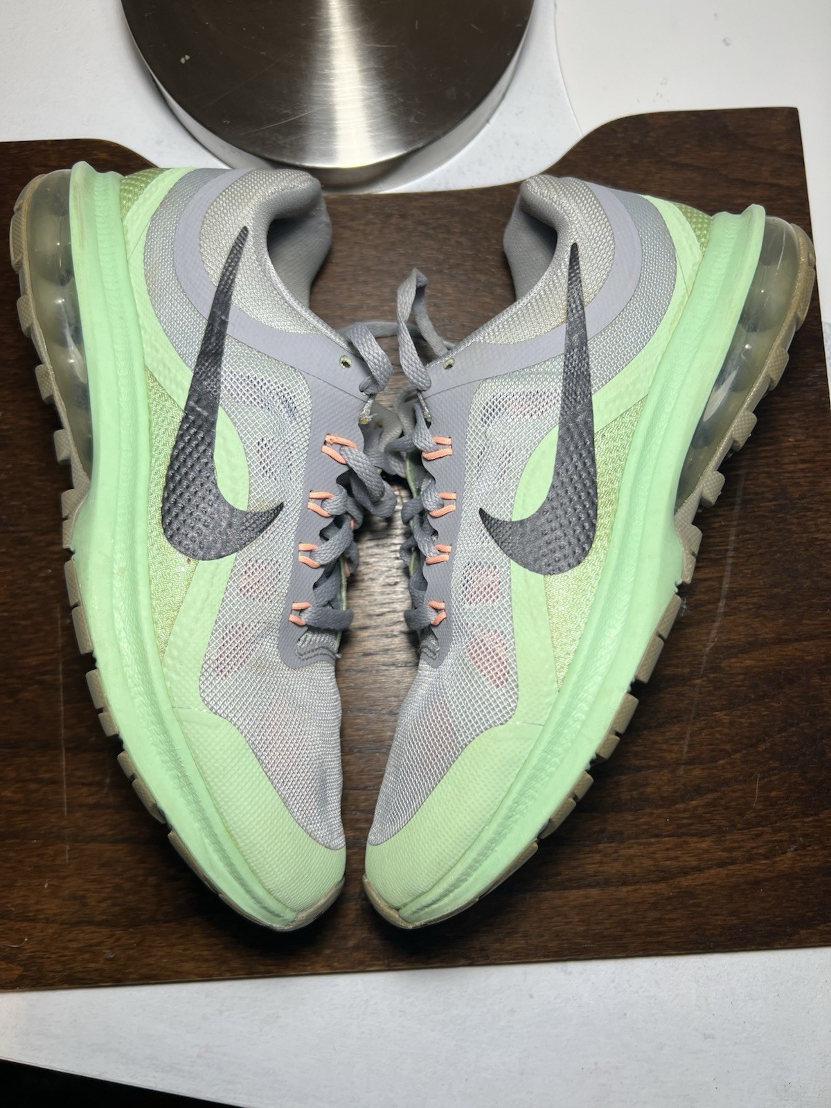 Nike Air MAX DYNASTY 2 Womens Running Sneakers Size 8w Gray Mint Green