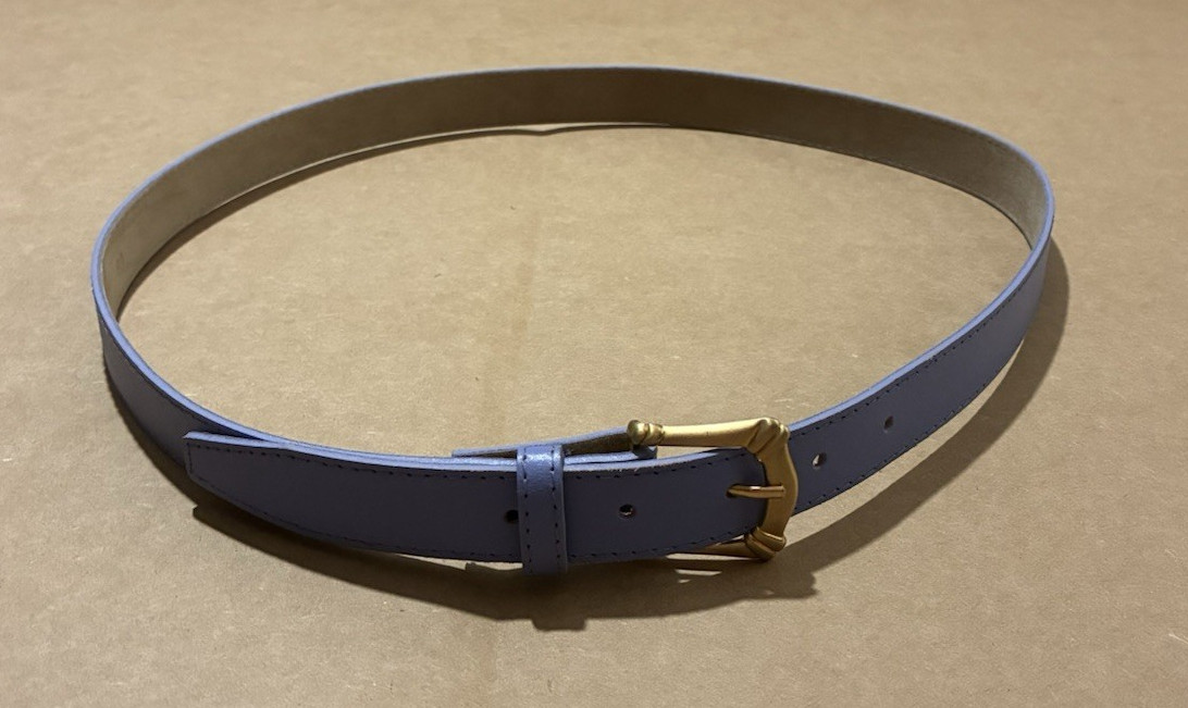 Older Lavendar Women’s Adjustable Belt 40 Inches Gold Tone Buckle Faux Leather