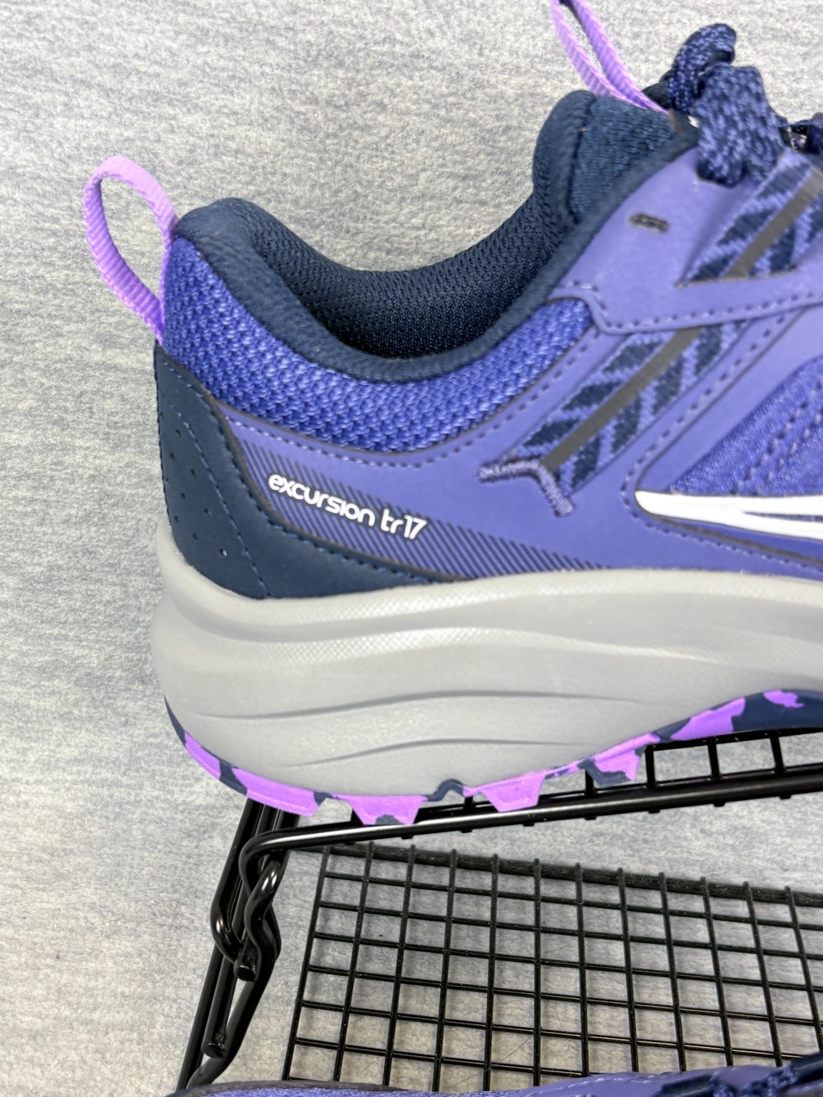 Saucony Excursion TR17 Trail Running Sneakers Womens 9.5 M Marine Blue Purple