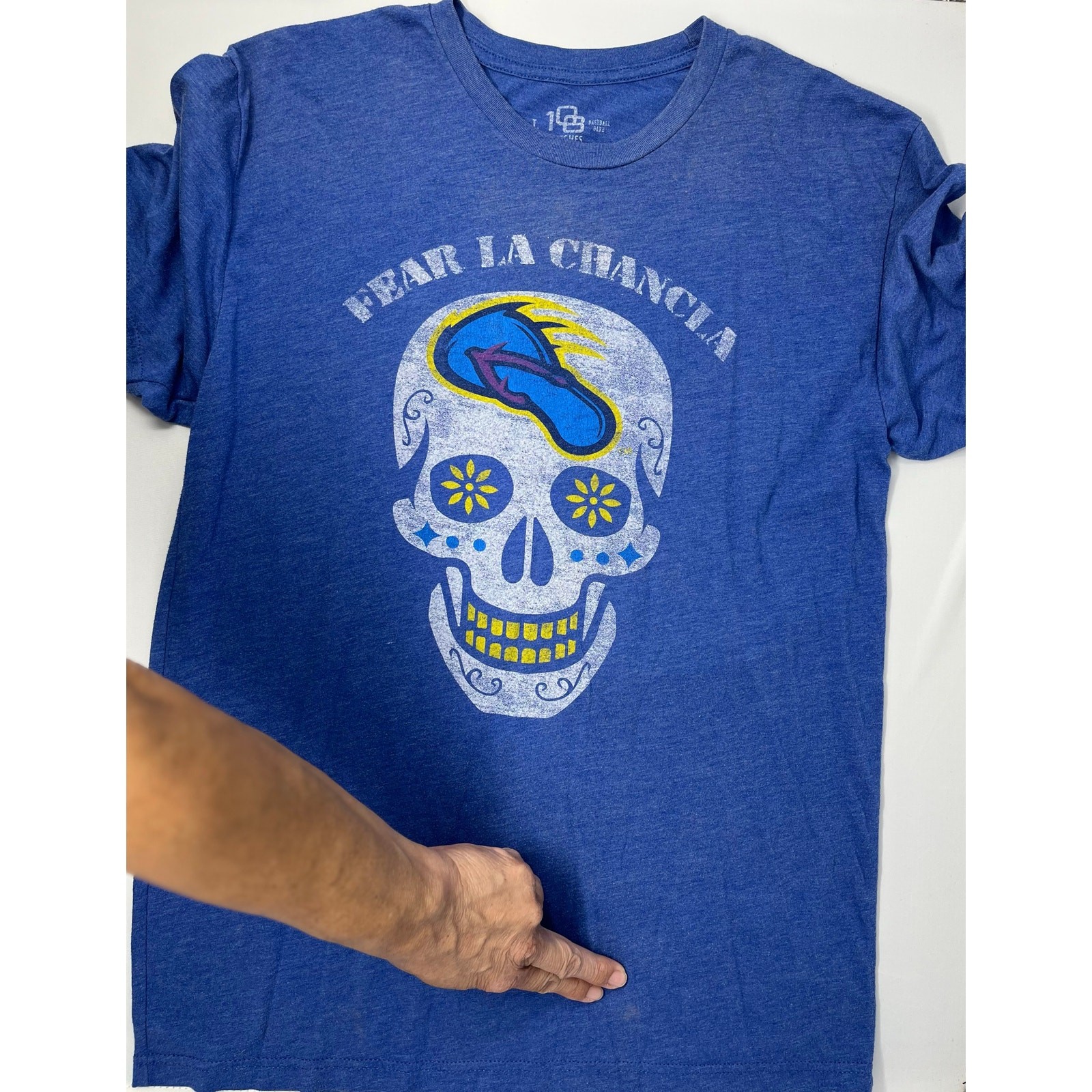 108 Stitches Skull Fear La Chancla Mens Tshirt soft cotton PreOwned light stains