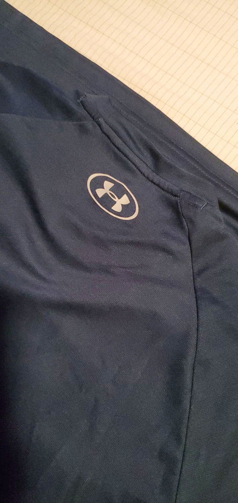 UNDER ARMOUR SHIRT MEDIUM ADULT