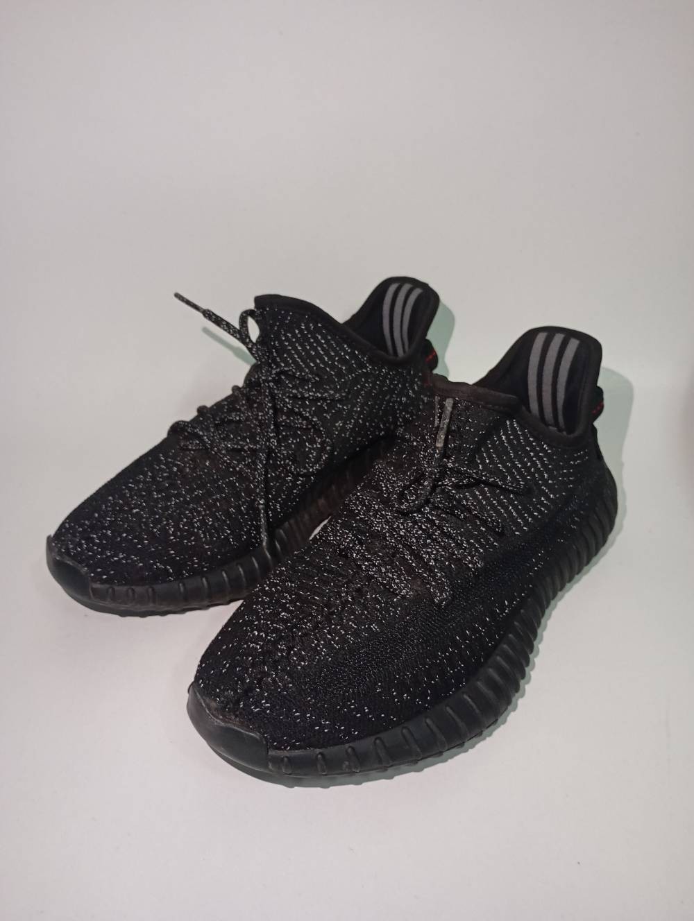adidas Yeezy Boost 350 V2 Black Reflective FU9007 Men’s US 7 Used