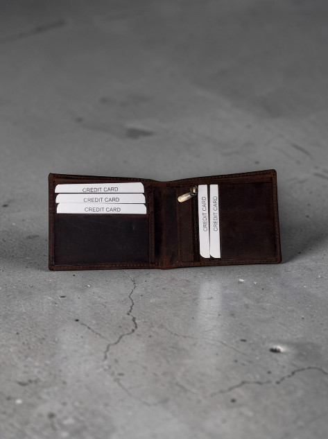 Premium Hunter Leather Wallet – Coffee Brown (Custom Name)