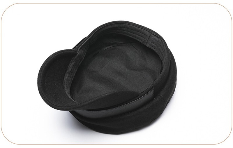 Black Women’s Beret Hat w/ Chain Decorated Peaked Cap Newspaper Hat Vintage