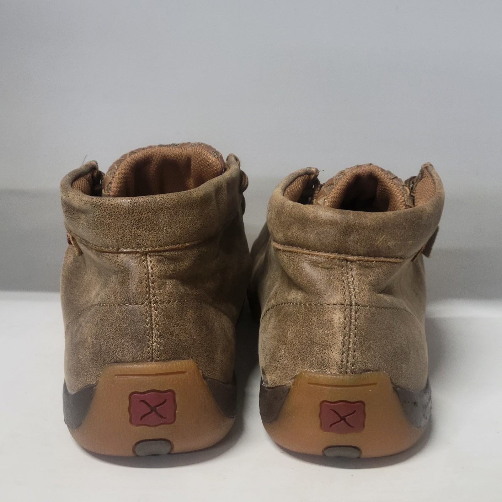 Twisted X Mens Chukka Driving Moc Bomber (LEFT BOOT 9M / RIGHT BOOT 9W)
