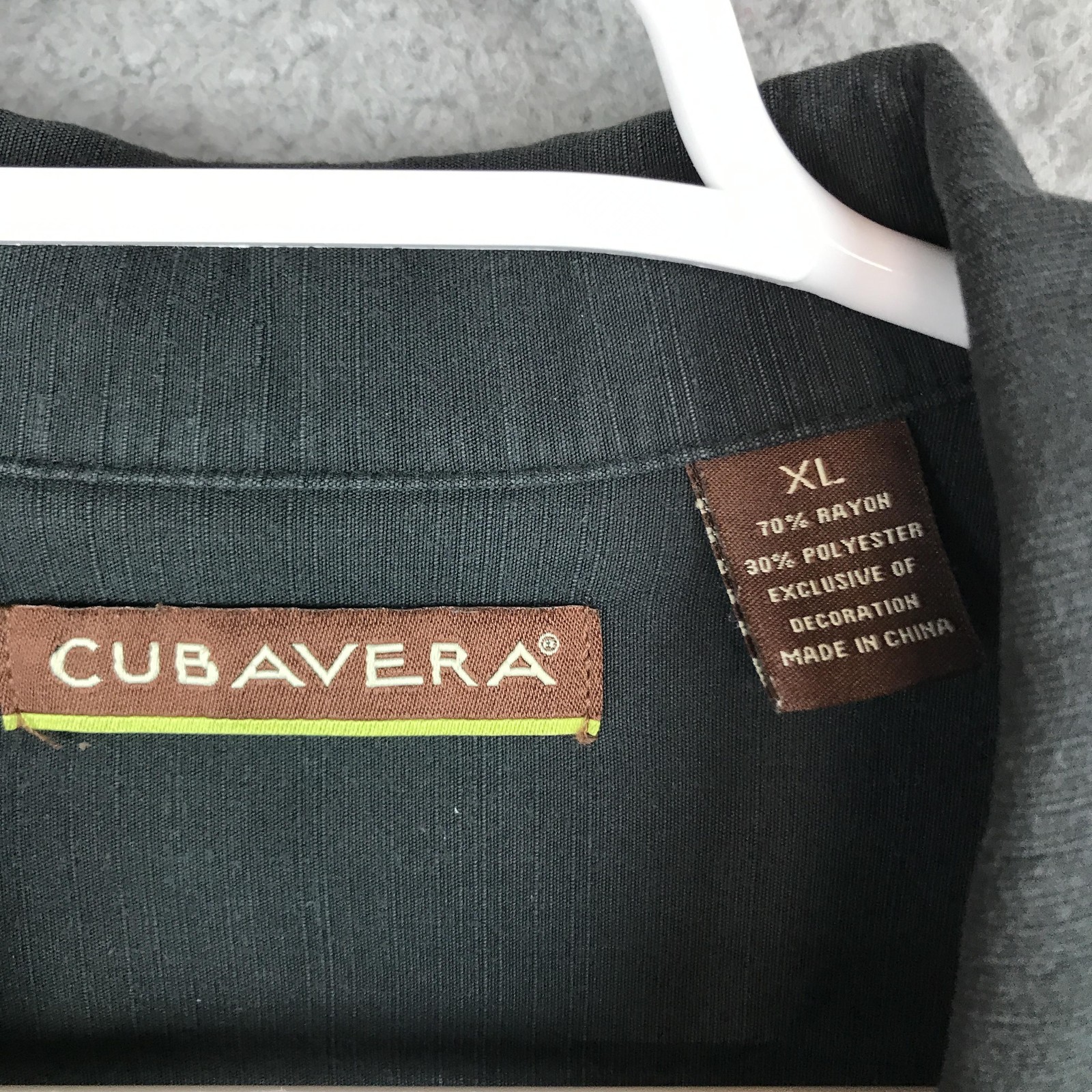 Cubavera Shirt Mens XL Black Embroidered Stripe Guayabera Button Up Short Sleeve