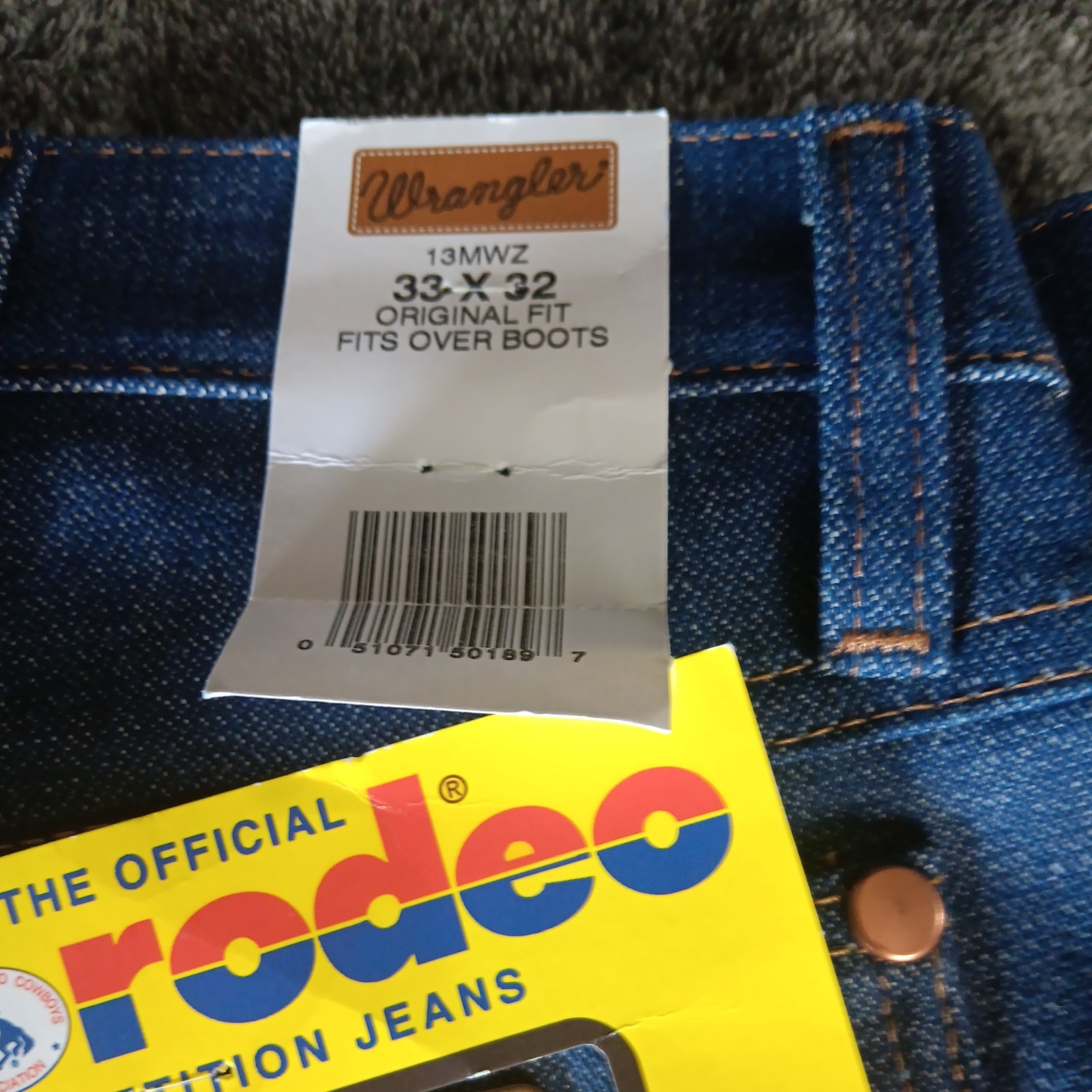 VTG NWT 33/32 WRANGLER JEANS 13MWZ RAW DENIM Pro Rodeo Cowboy Cut Deadstock