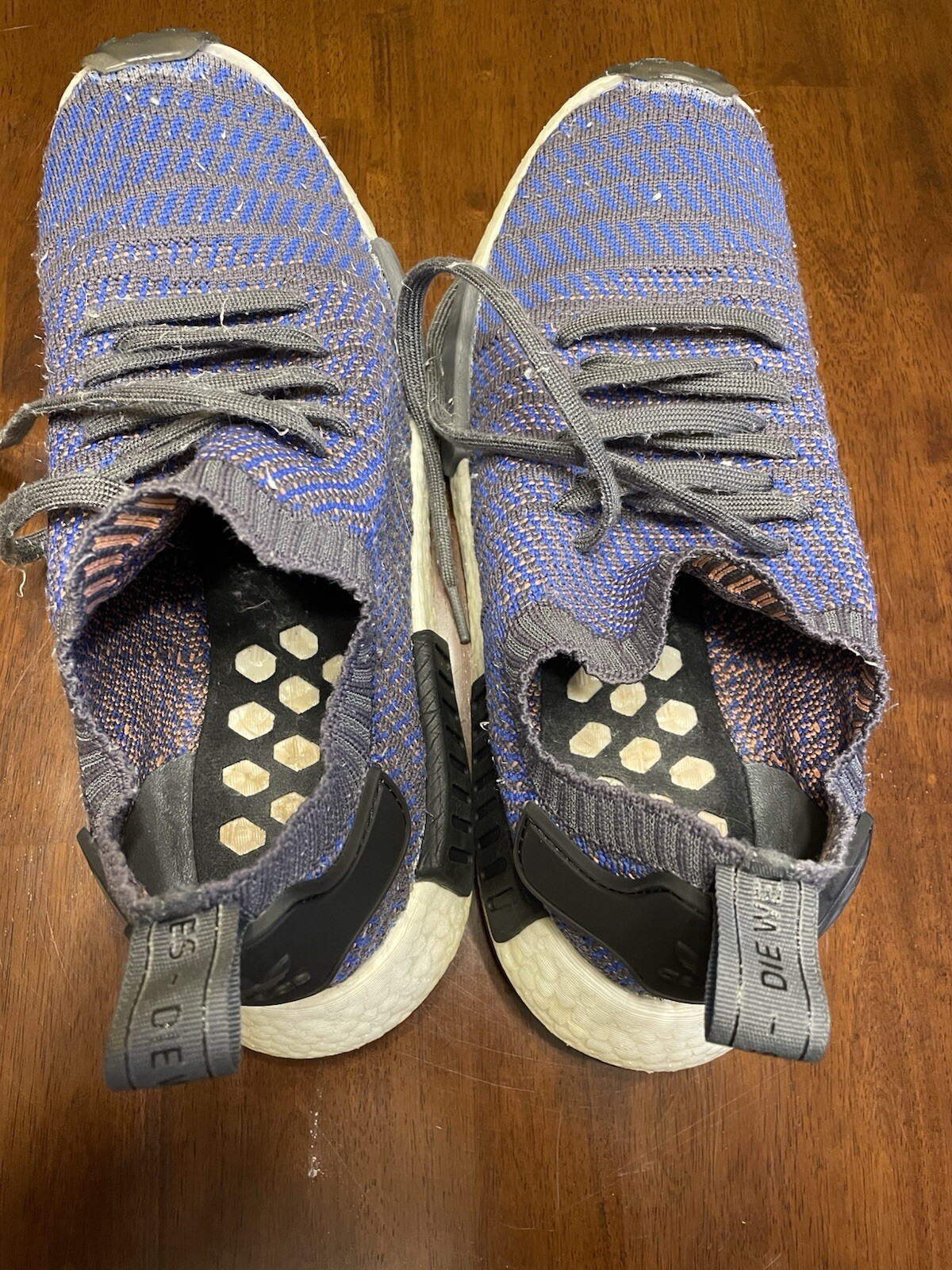 ADIDAS NMD R1 STLT High Resolution Blue PK Primeknit BOOST Men’s US 11 CQ2388