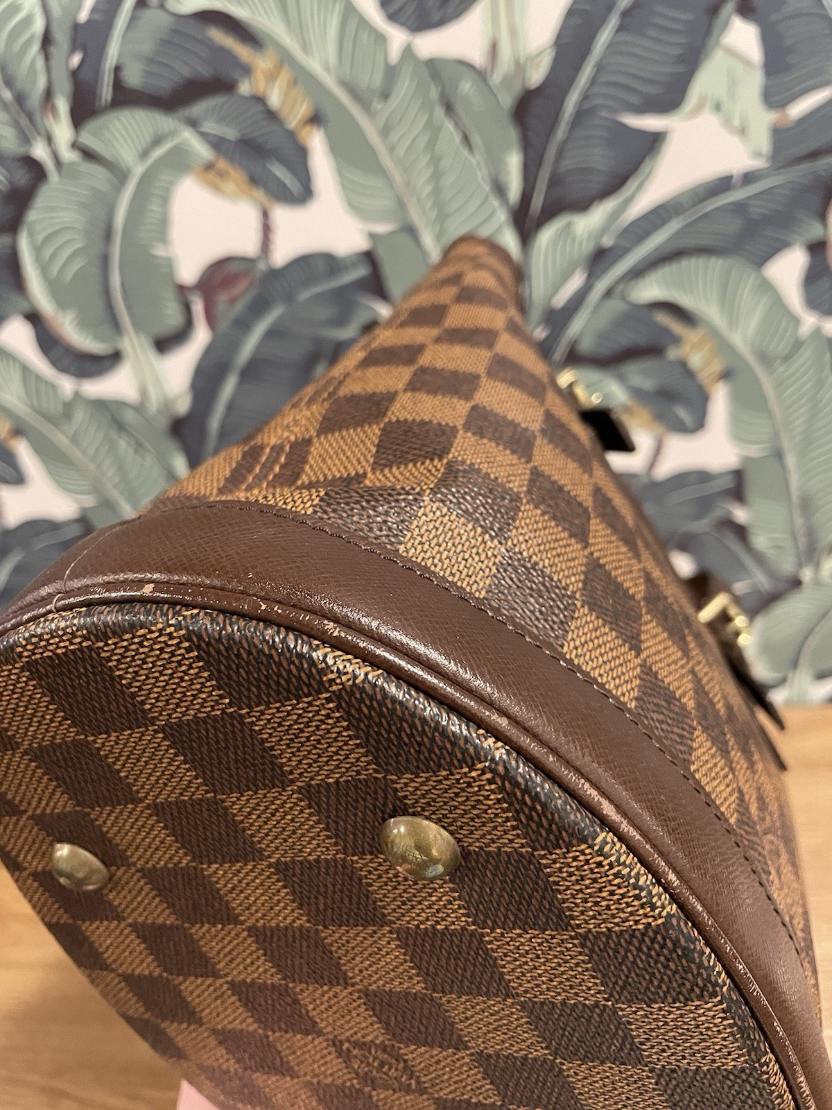 Louis Vuitton Damier Ebene Marais Bucket Bag 23