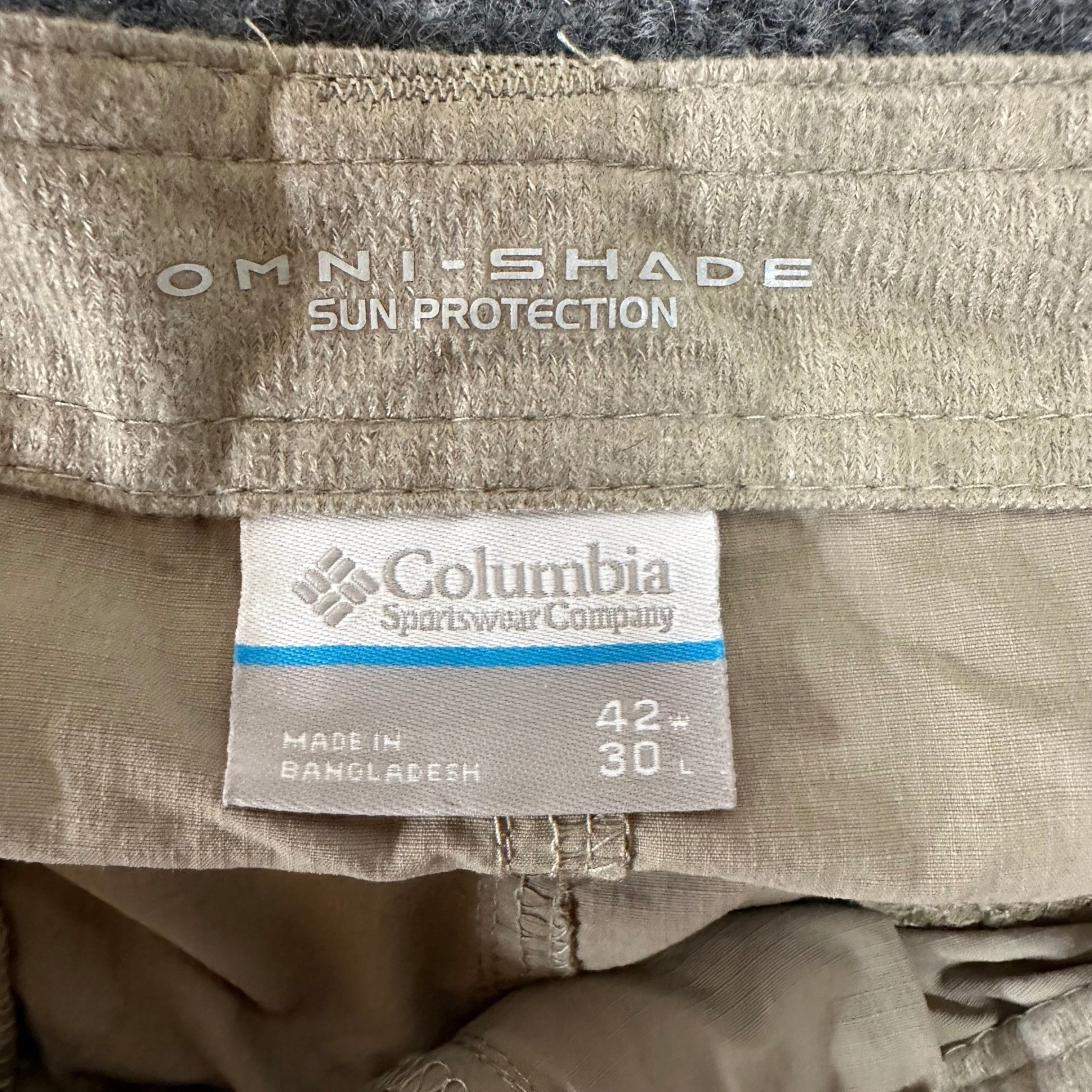 Columbia Pants Mens Size 42×30 Beige Convertible Cargo Hiking Outdoor Omni-Shade
